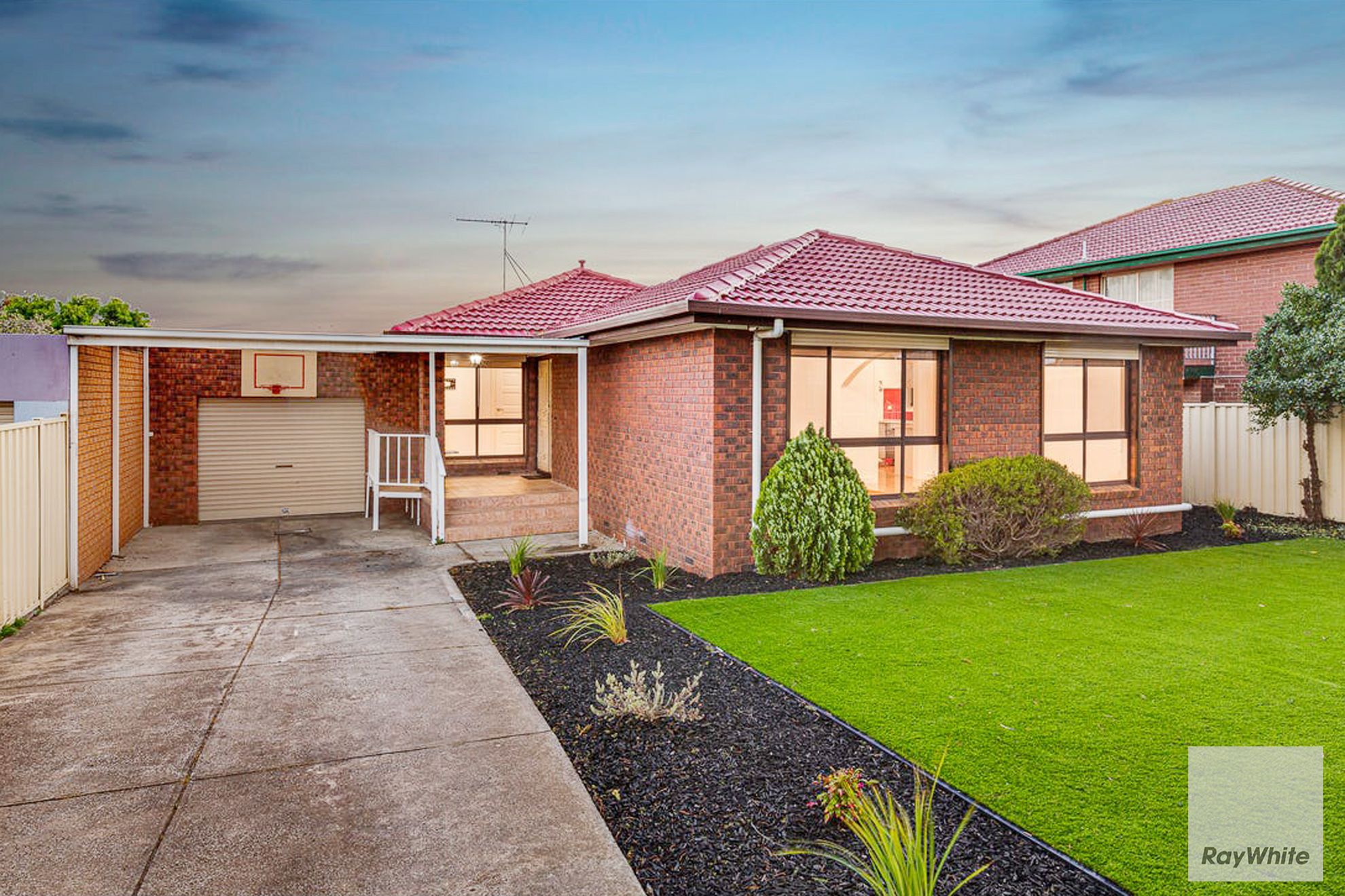 21 Carbine Way, Keilor Downs, VIC 3038