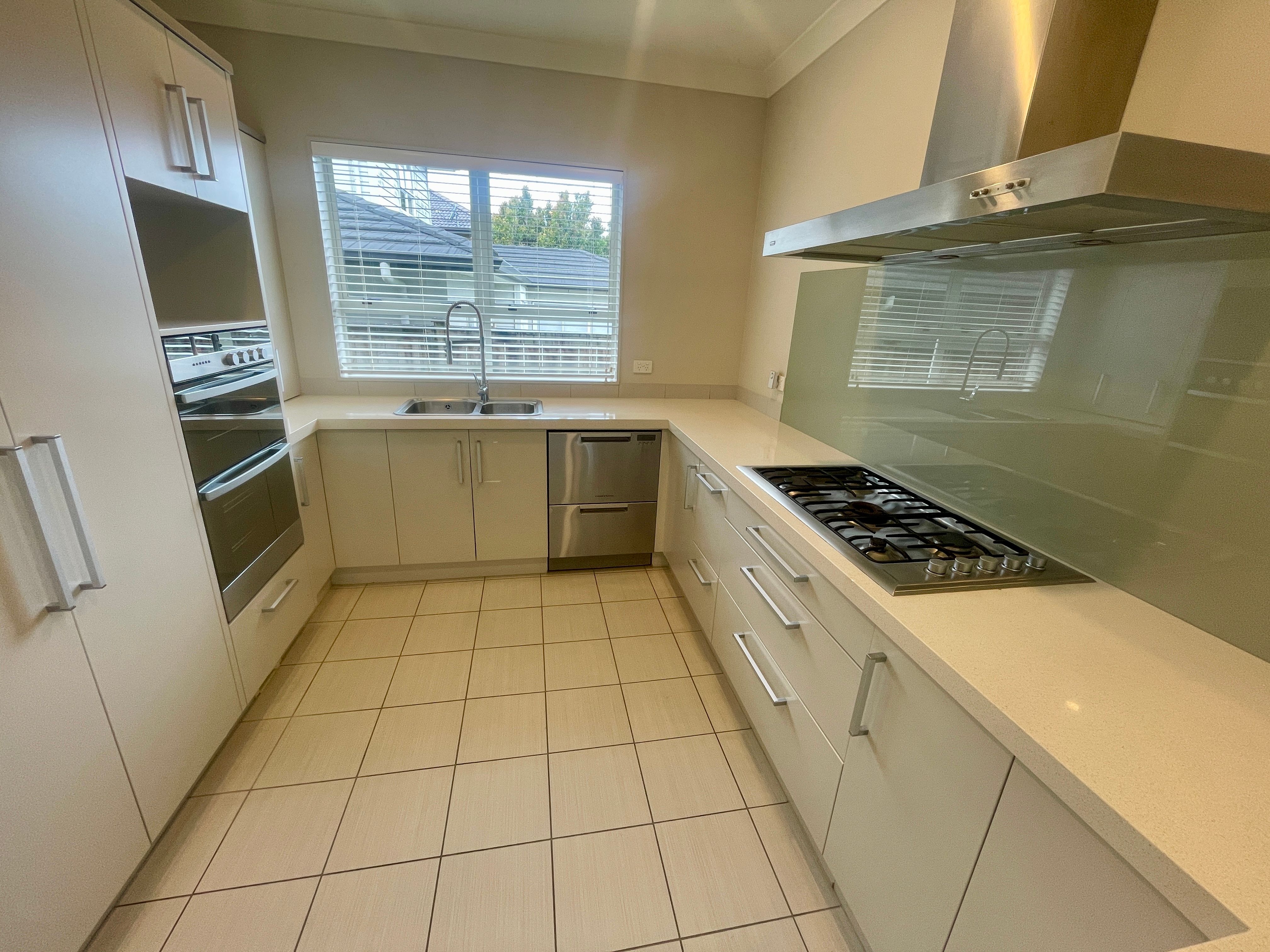 8 Robert Sale Rise, Stonefields, Auckland City