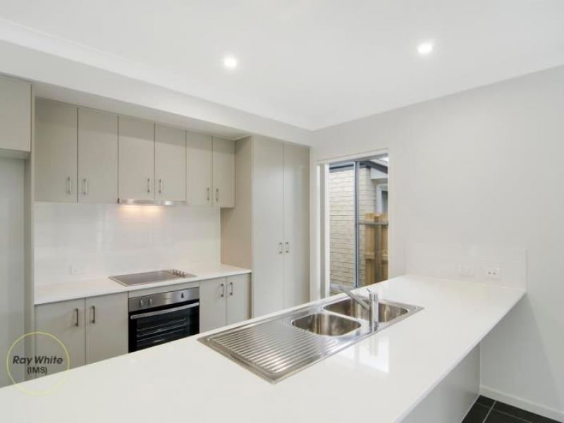 82 Picnic Creek Drive, Coomera, QLD 4209