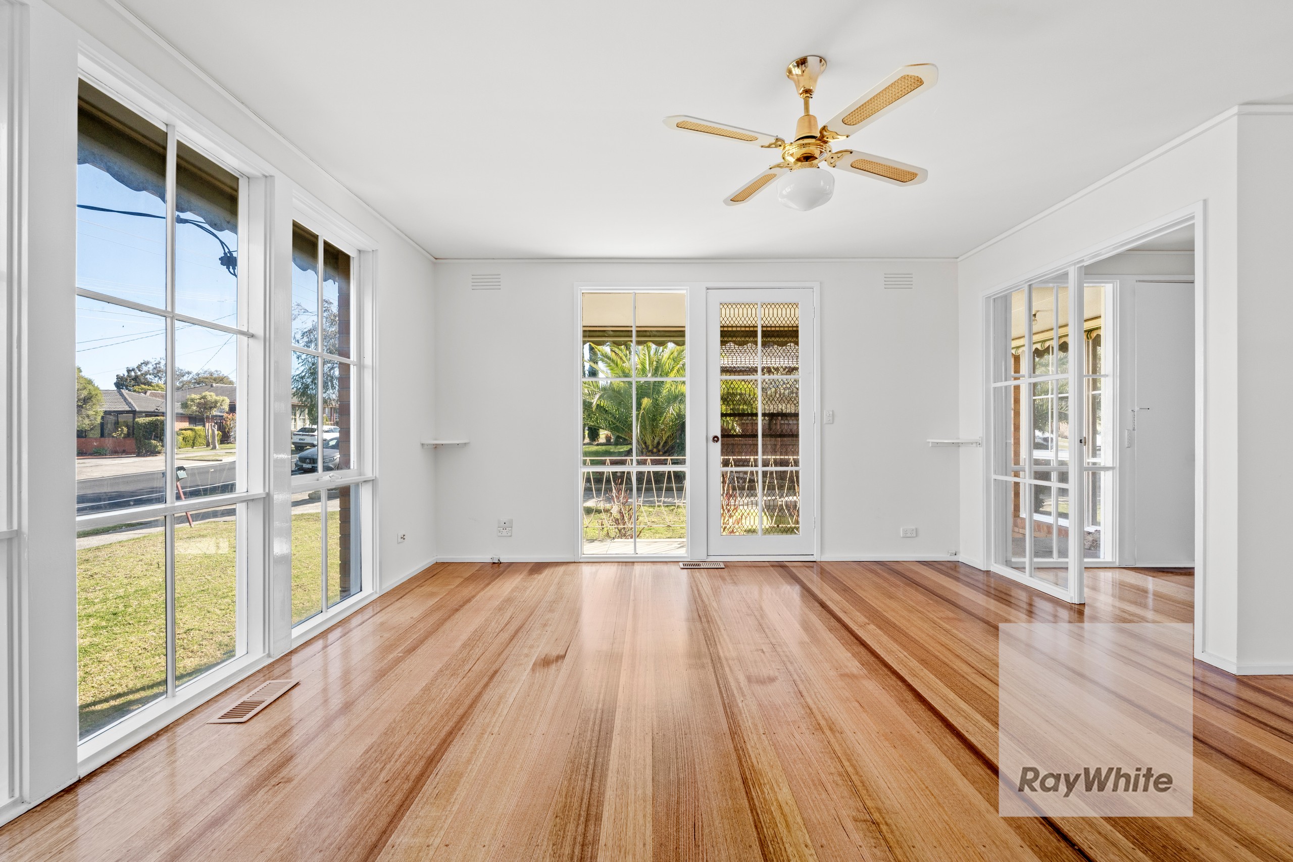 199 Greenwood Drive, Bundoora, VIC 3083