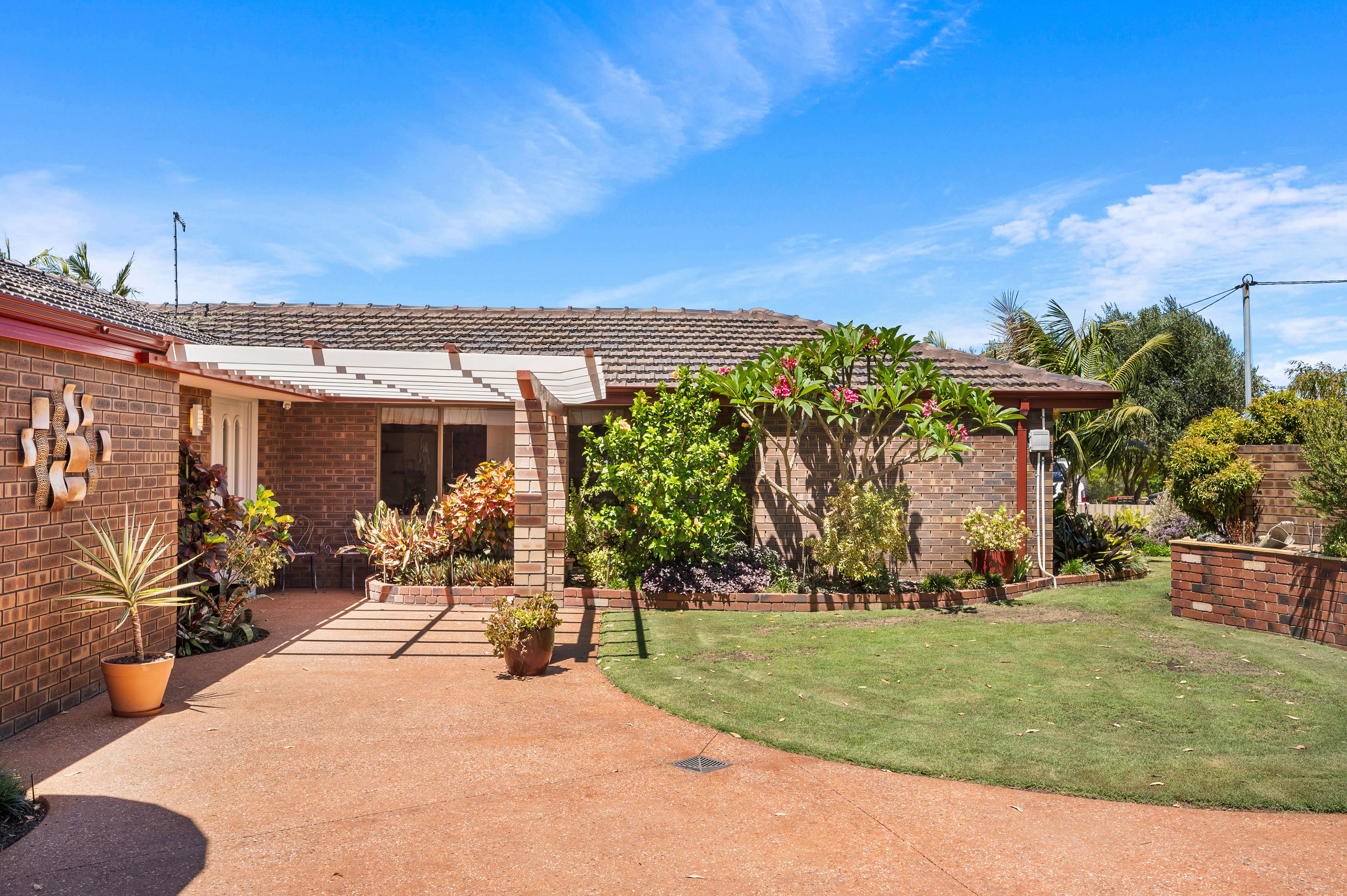 74 Sandpiper Loop, Yangebup, WA 6164