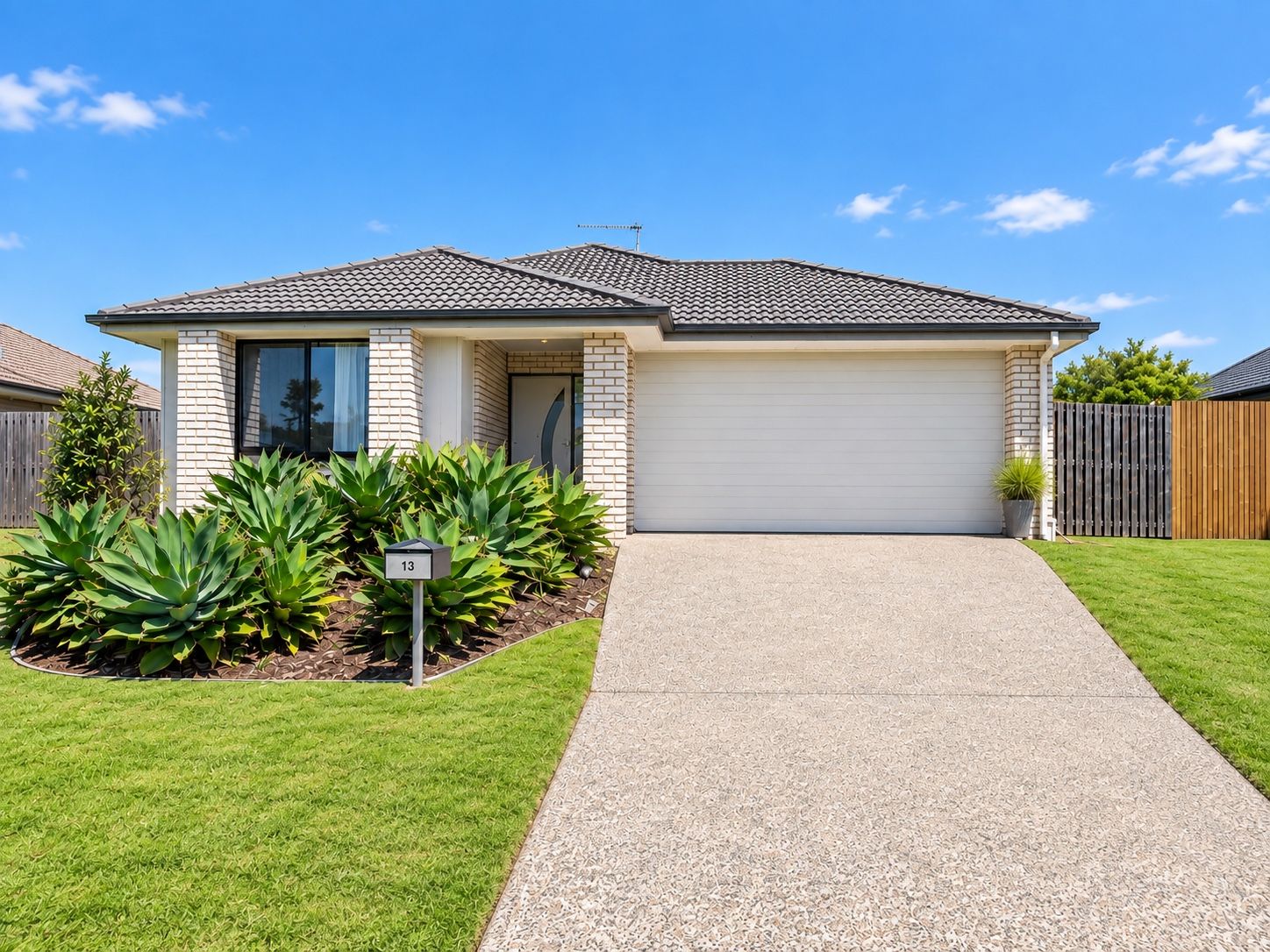 13 Cottonwood Crescent, Fernvale, QLD 4306