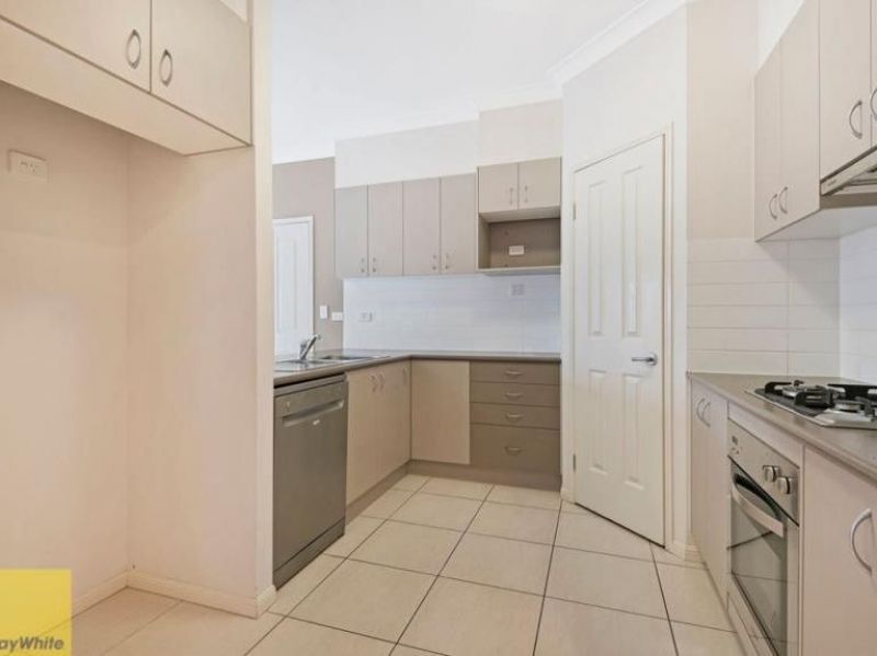 23 Wimbledon Street, Springfield Lakes, QLD 4300