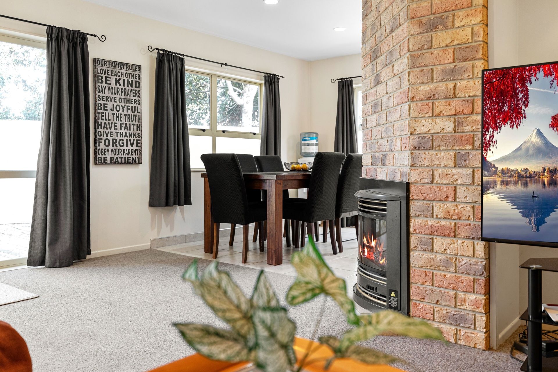 24a Dickson Road, Papamoa Beach, Tauranga City 3118 Sold House Ray