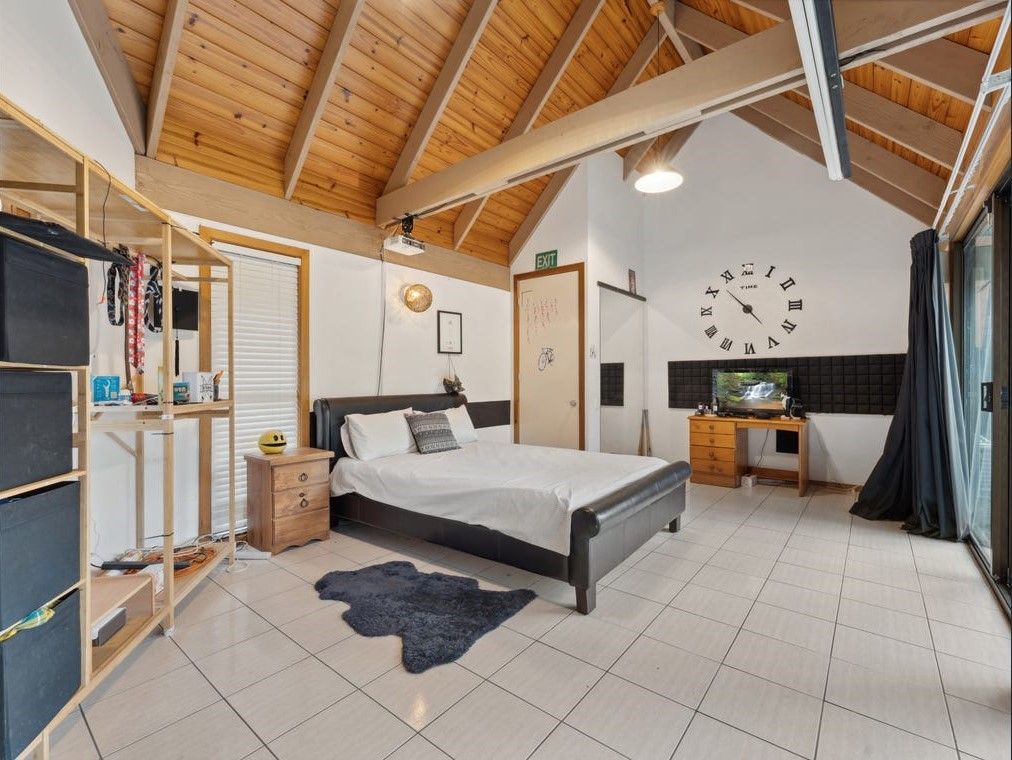 6 Manara Place — photo 17 of 29