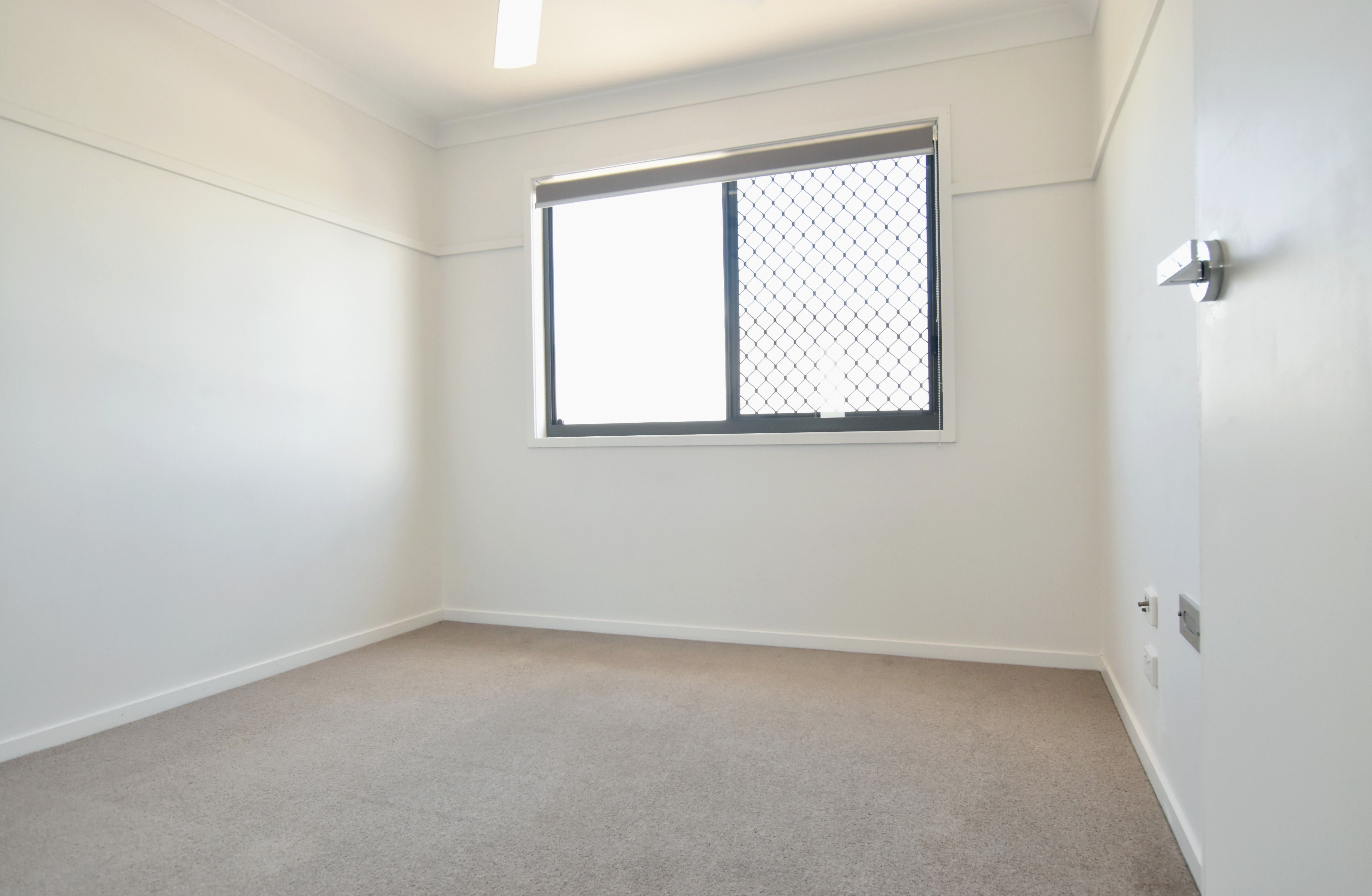 2/9 Fisher Street — photo 12 of 16