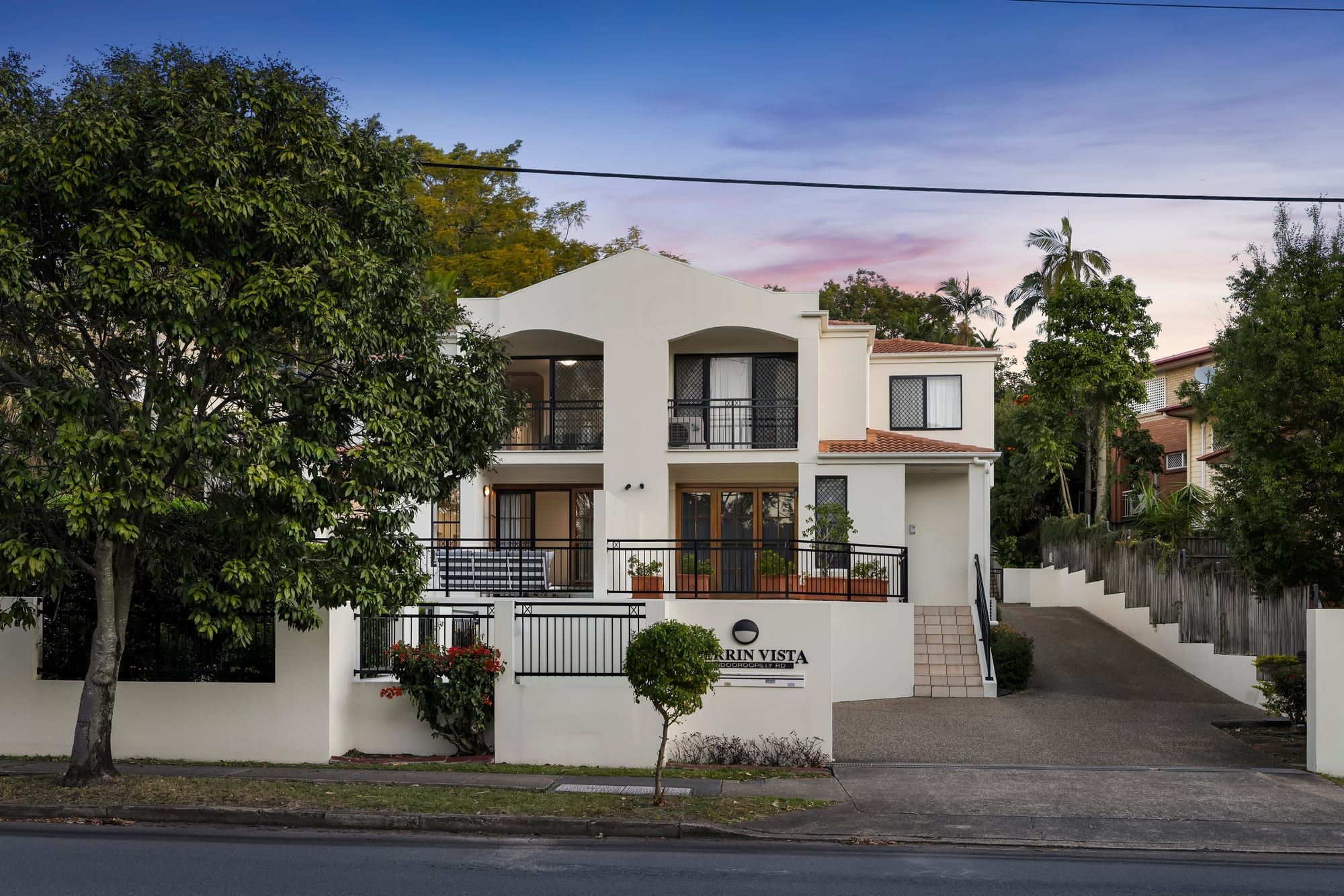 2/7 Indooroopilly Road — photo from Ray White Toowong | Chapel Hill