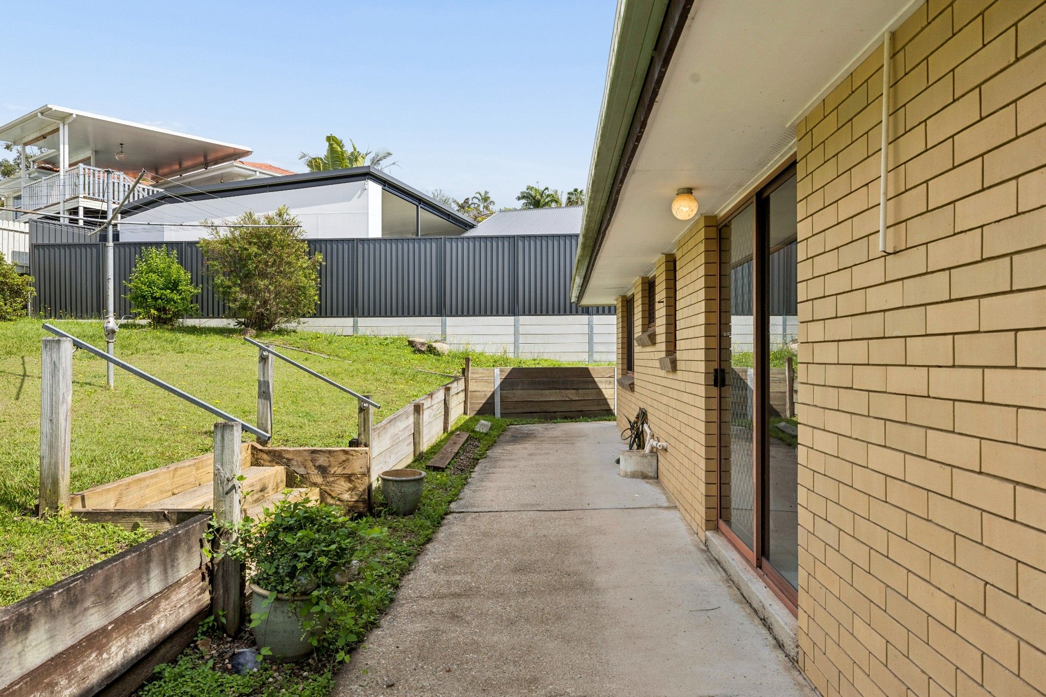 11 Hobbs Street — photo 24 of 30