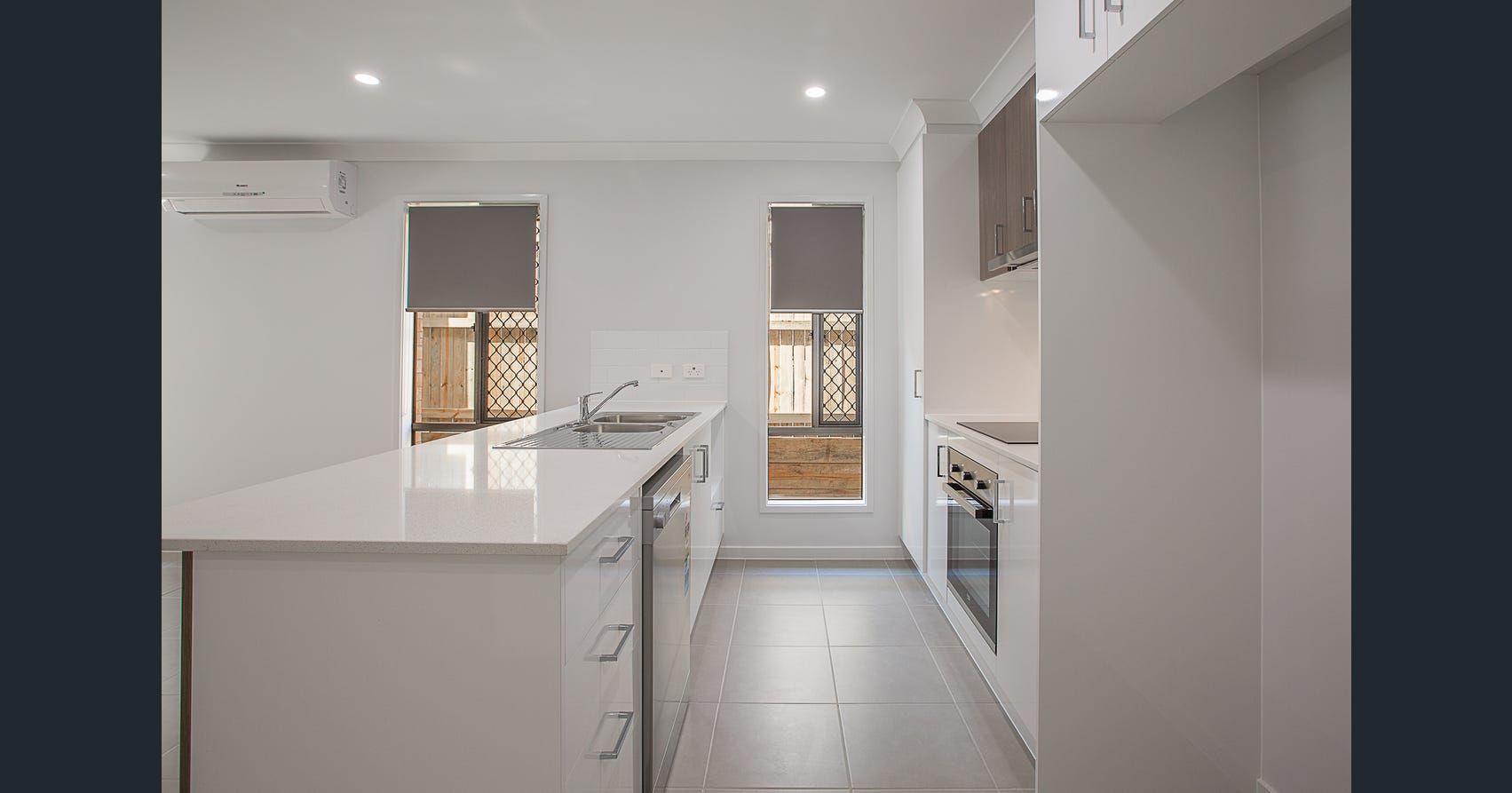 10 Flint Street, Yarrabilba, QLD 4207