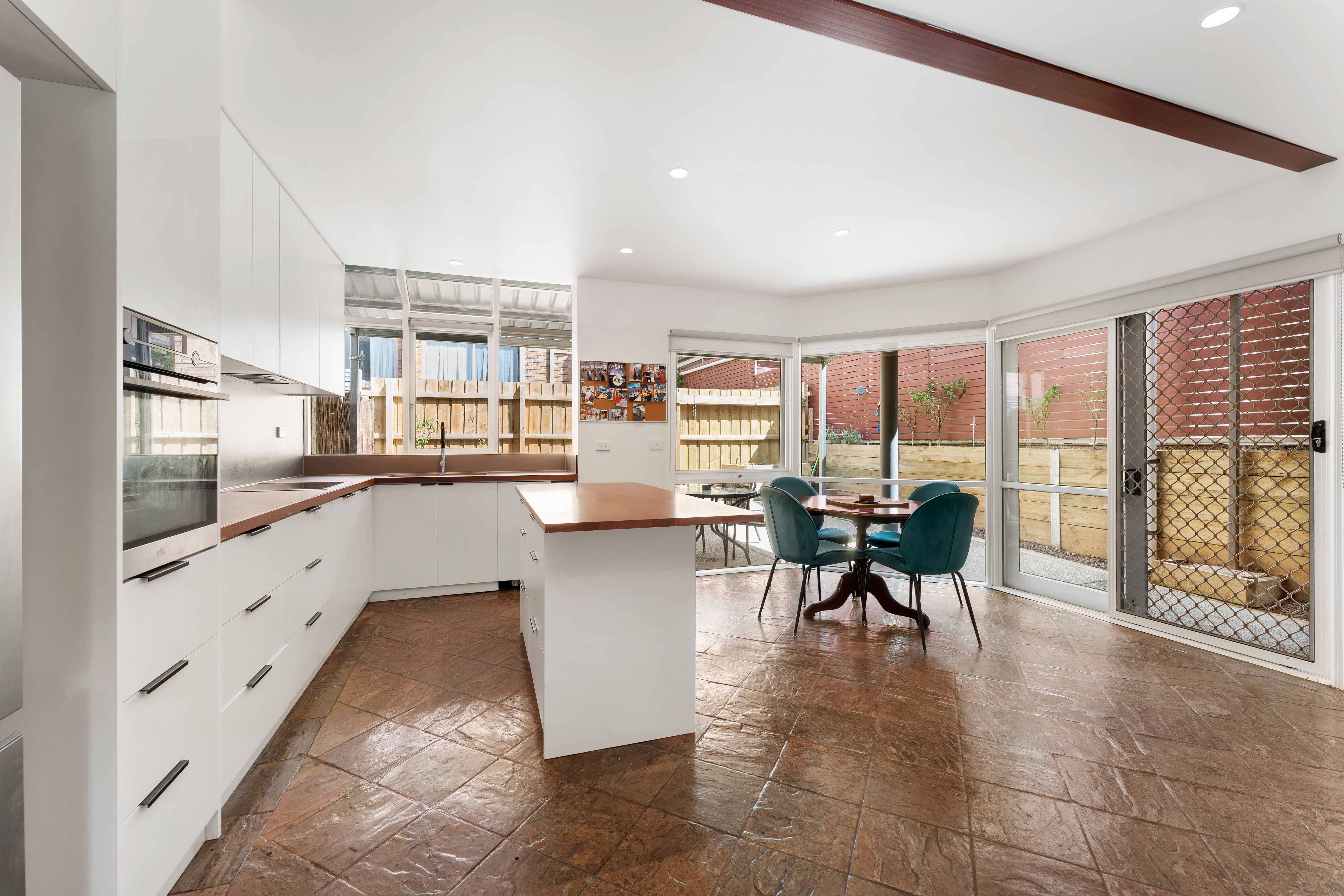 1A Morton Street , Clayton VIC 3168