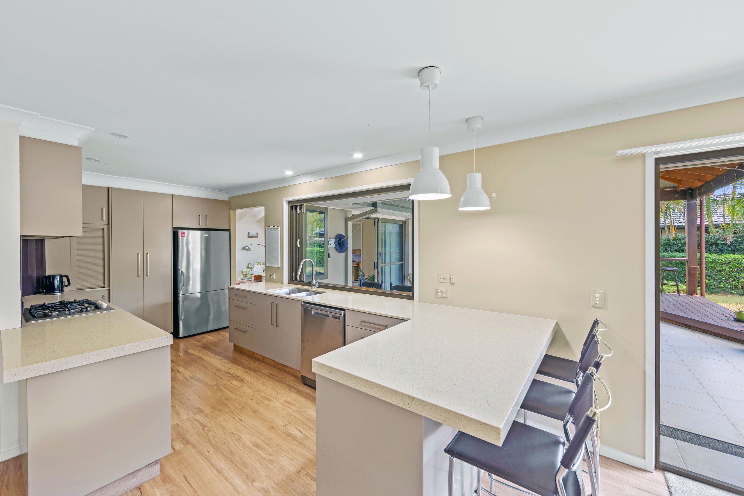 27 Karema Crescent, Runaway Bay, QLD 4216