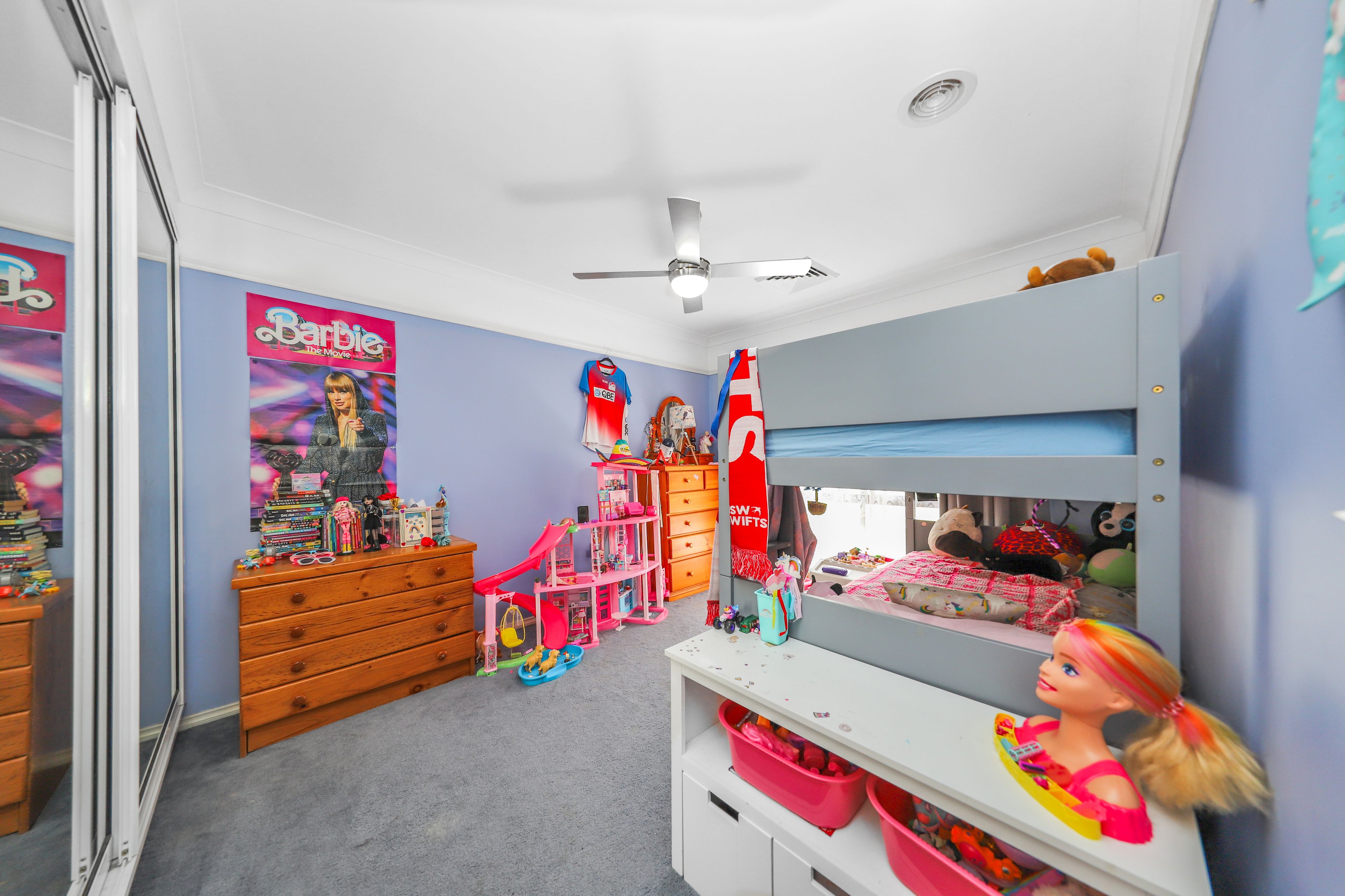 8 Bundara Crescent — photo 13 of 24
