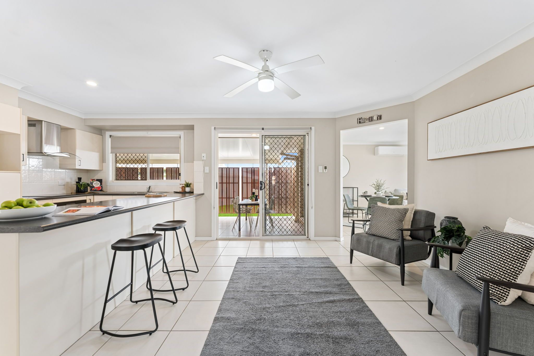 22 Pearse Street — photo 8 of 28
