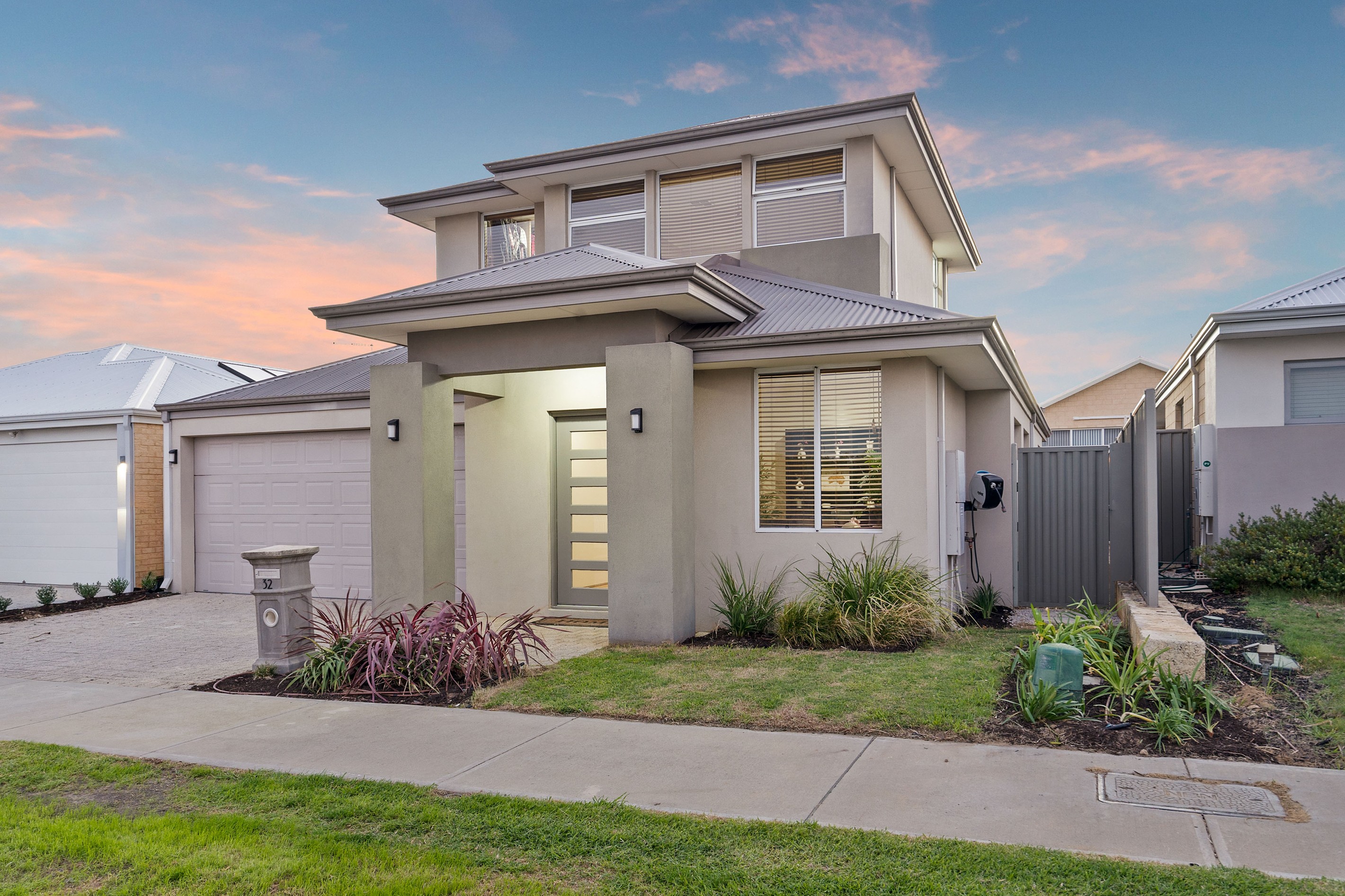 32 Roulettes Parade, Clarkson, WA 6030