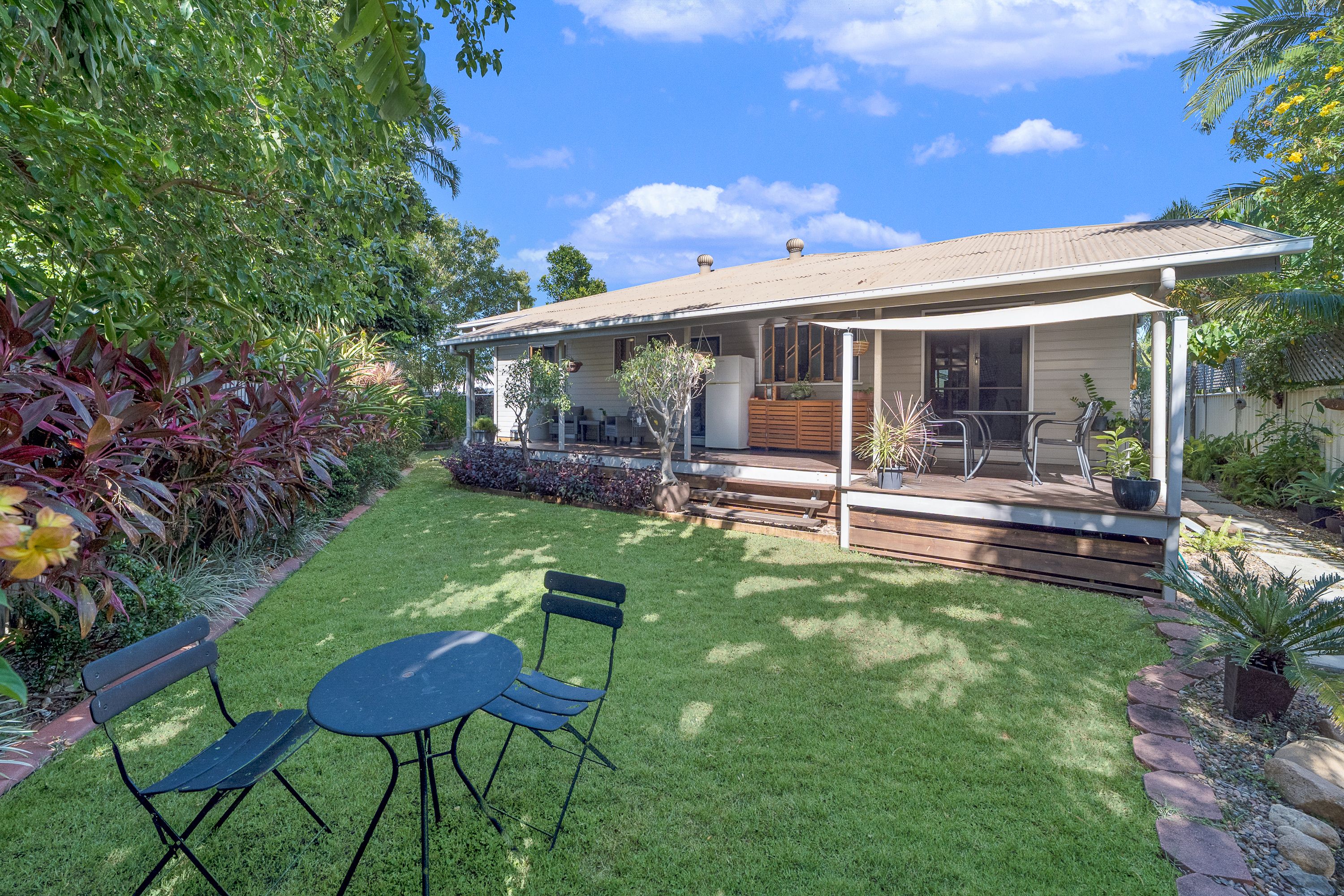8A Gulliver Street, Mundingburra QLD 4812