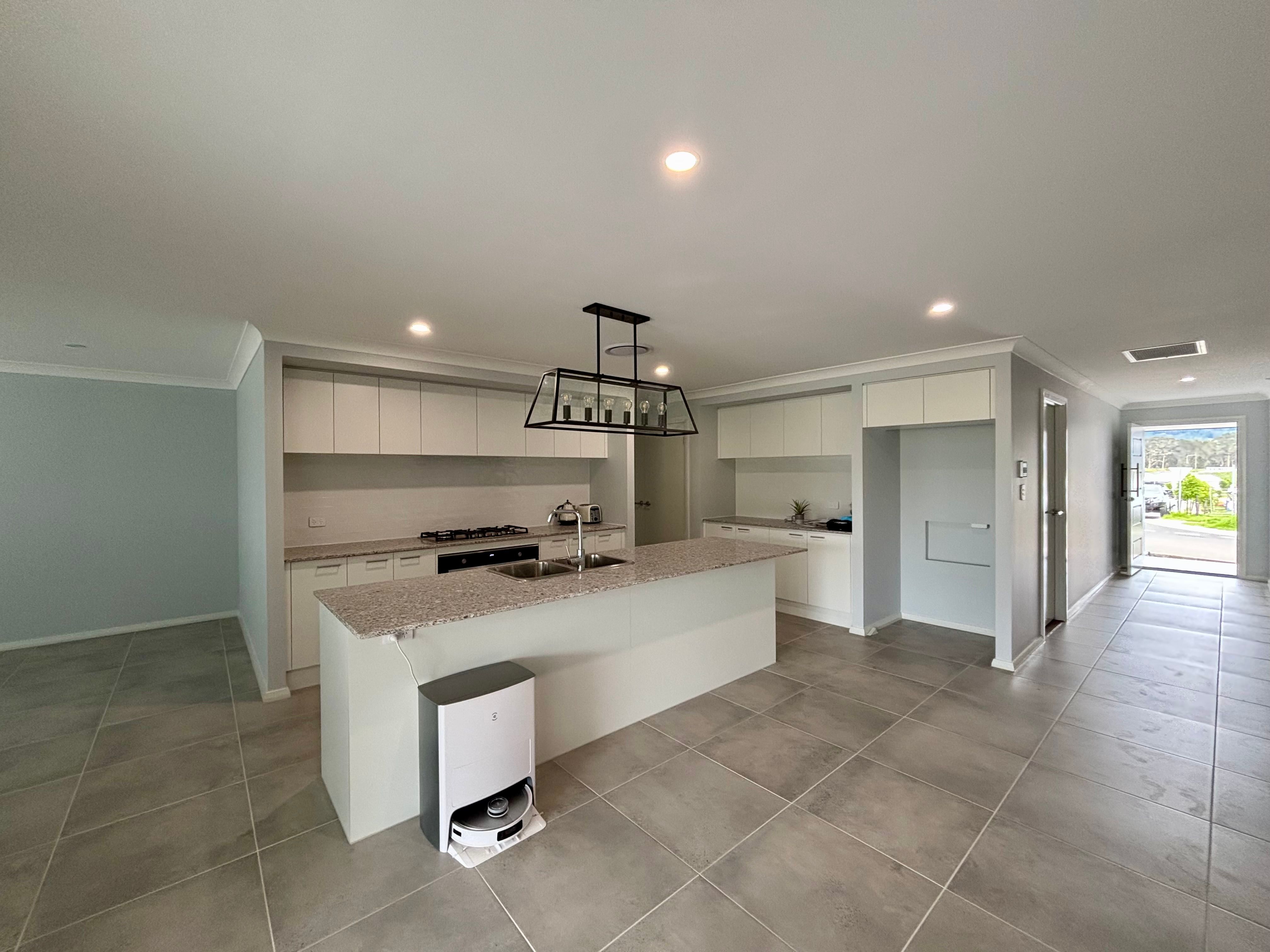 10 Catalina Place, BADAGARANG, NSW 2540