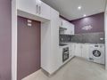 Large granny flat with street frontage & secure parking - Colyton