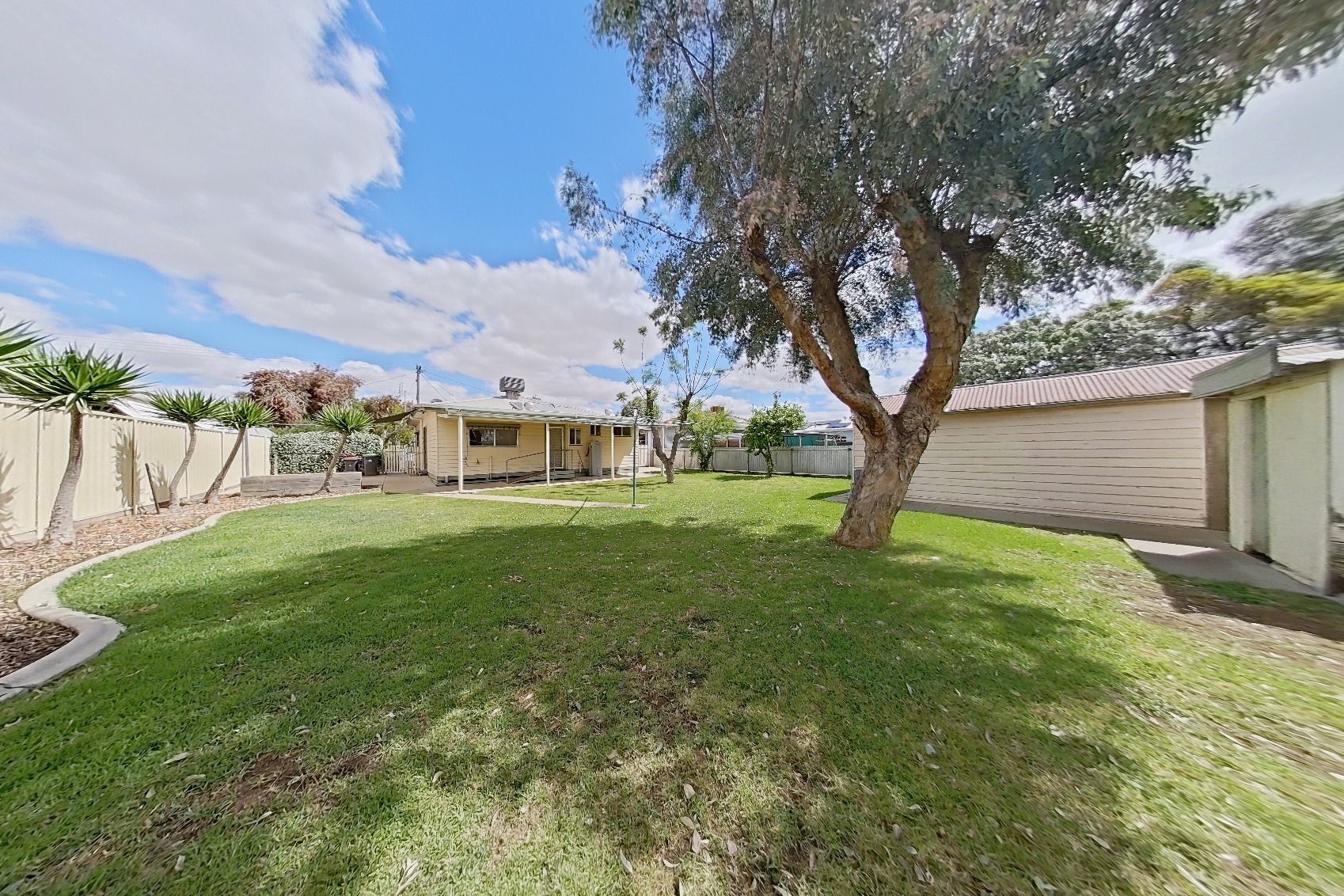 24 Burton Street — photo 12 of 14