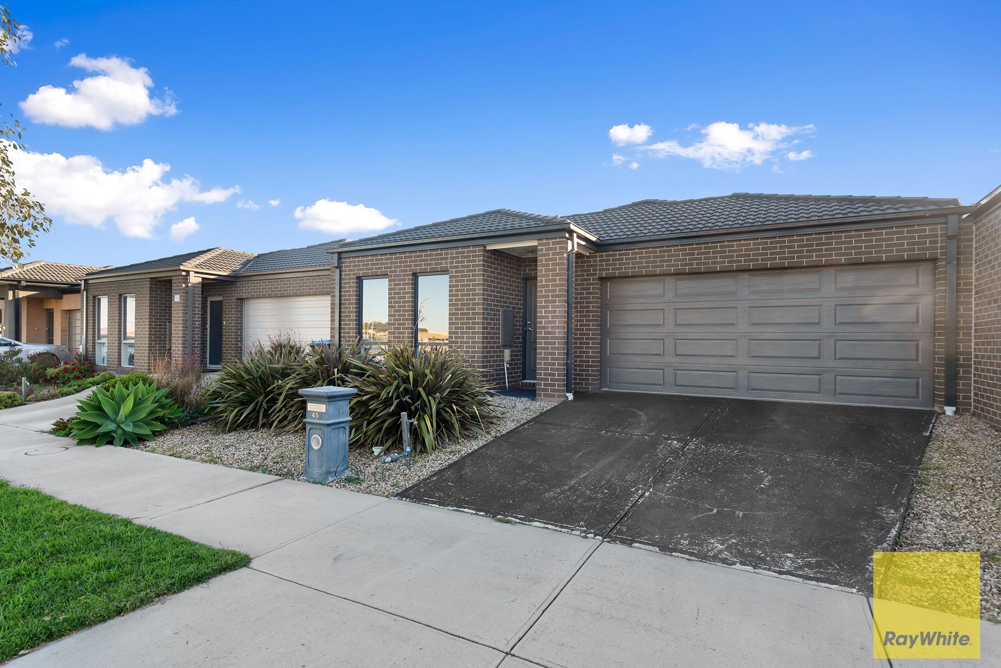 45 Saturn Drive, Truganina, VIC 3029