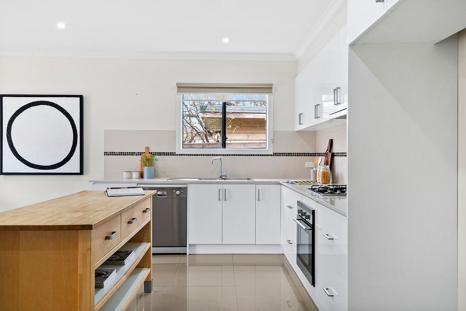 8A Sinclair Street, Cheltenham, VIC 3192