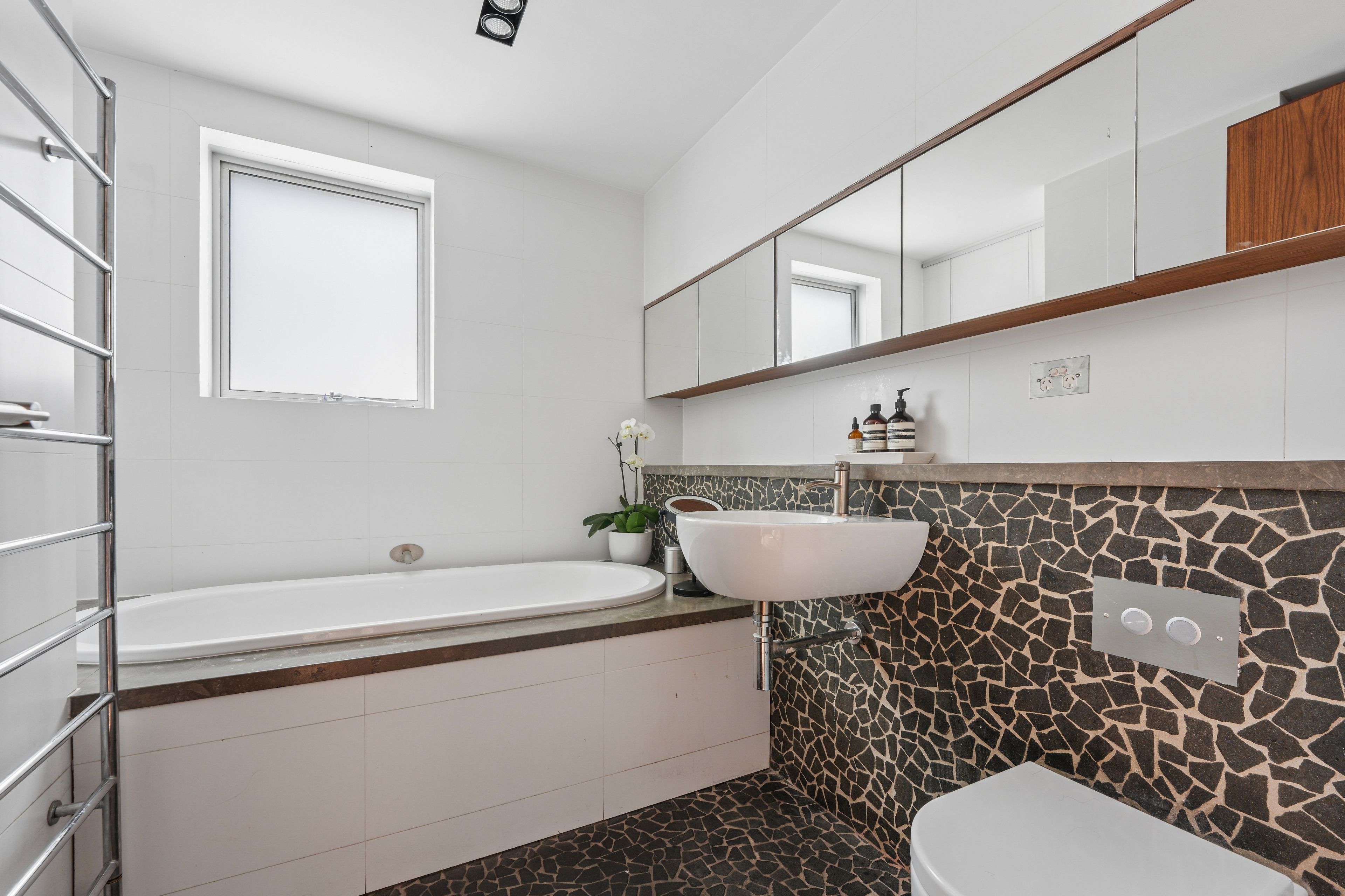 15 O'Donnell Street — photo 11 of 21