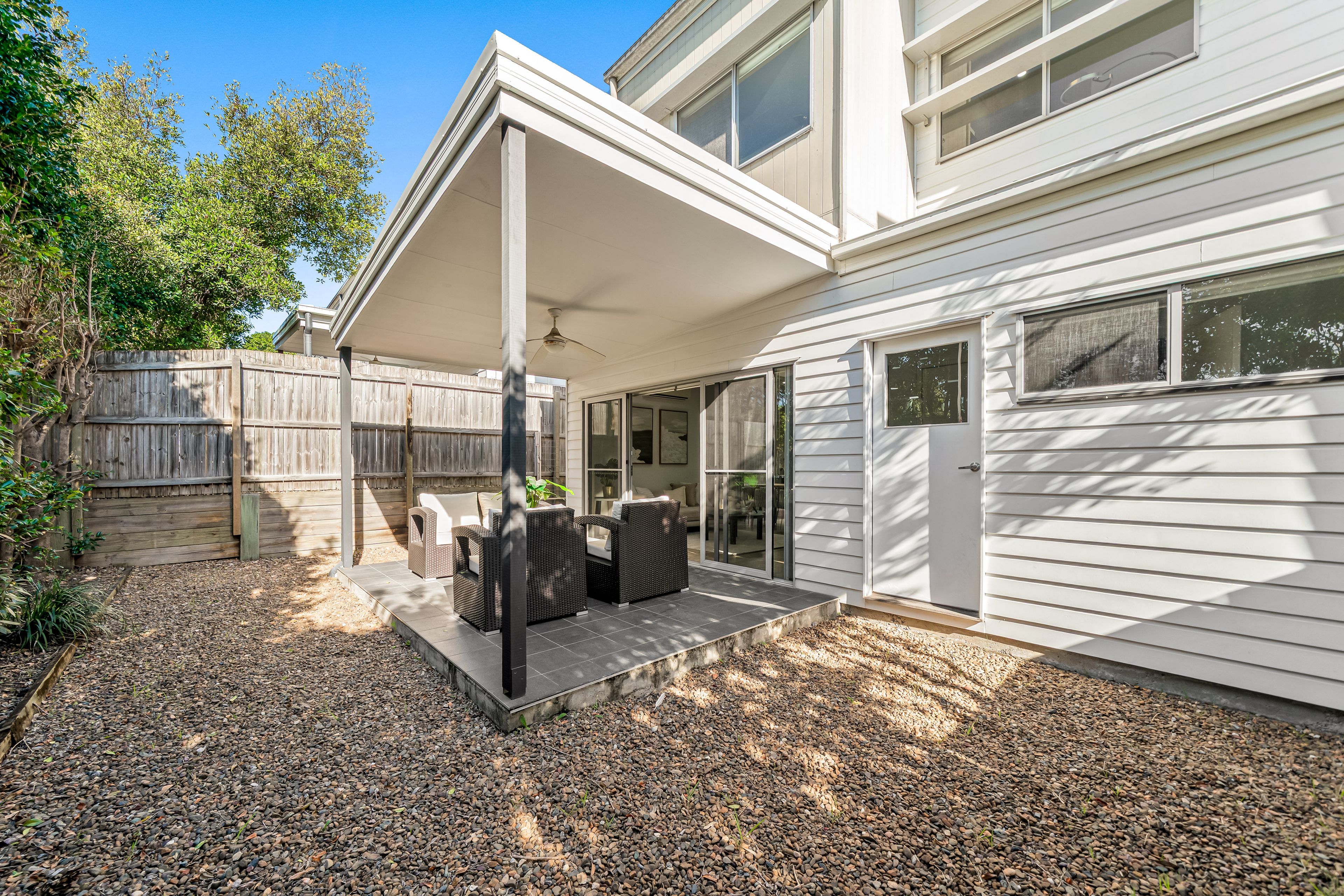 14/10 Lakewood Avenue — photo 4 of 29