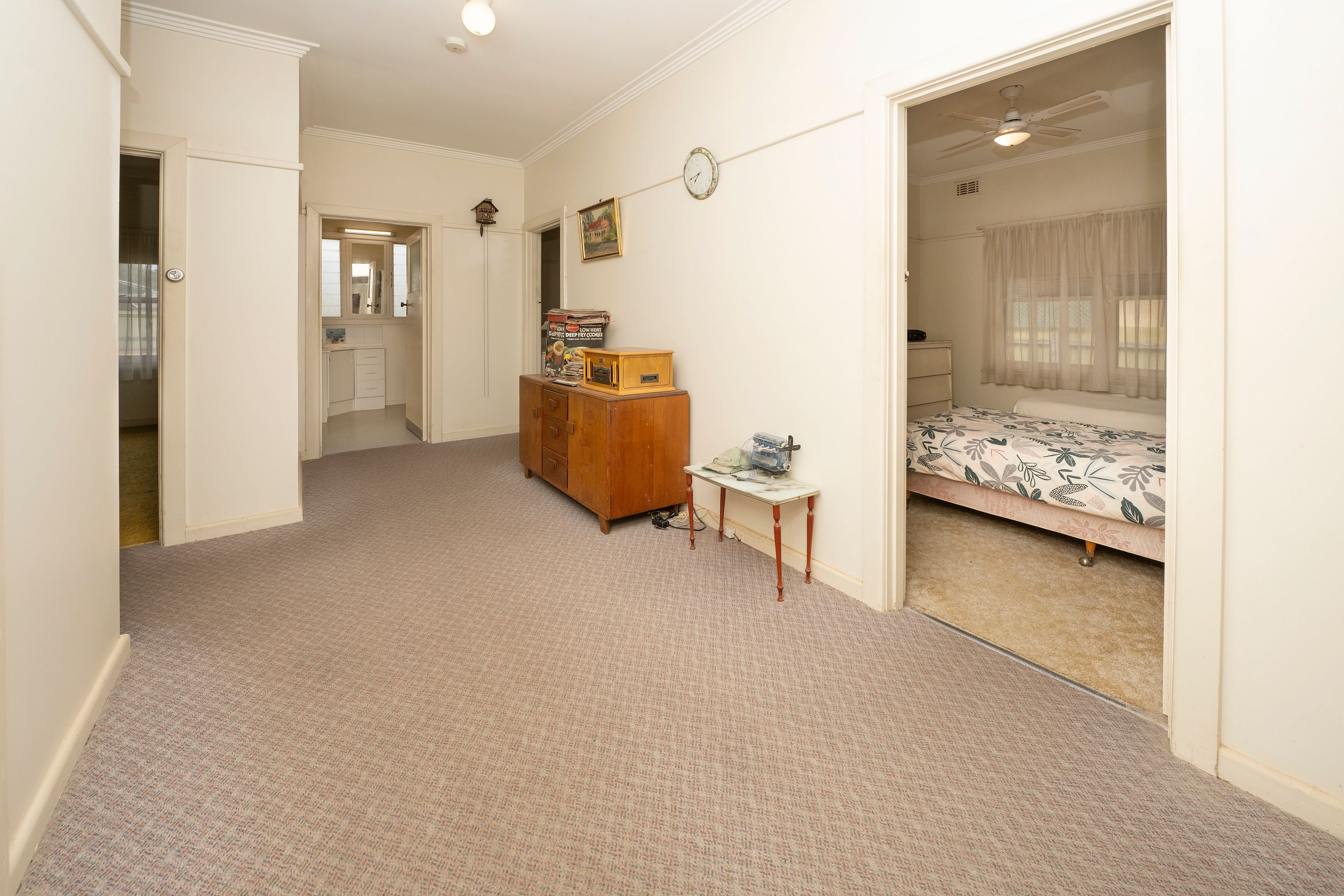 83 McCrae Street — photo 7 of 19