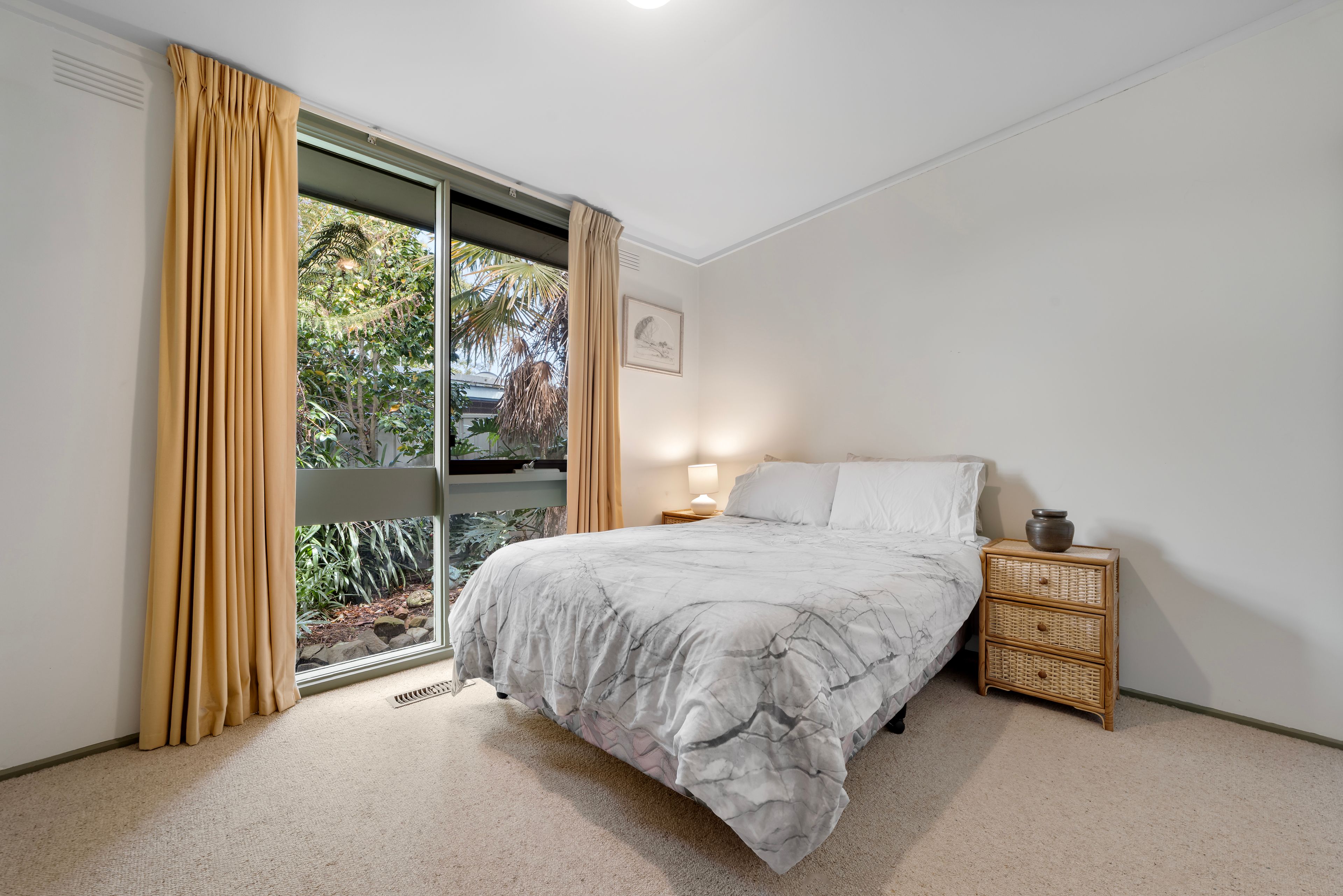 20 Ophelia Street — photo 12 of 22