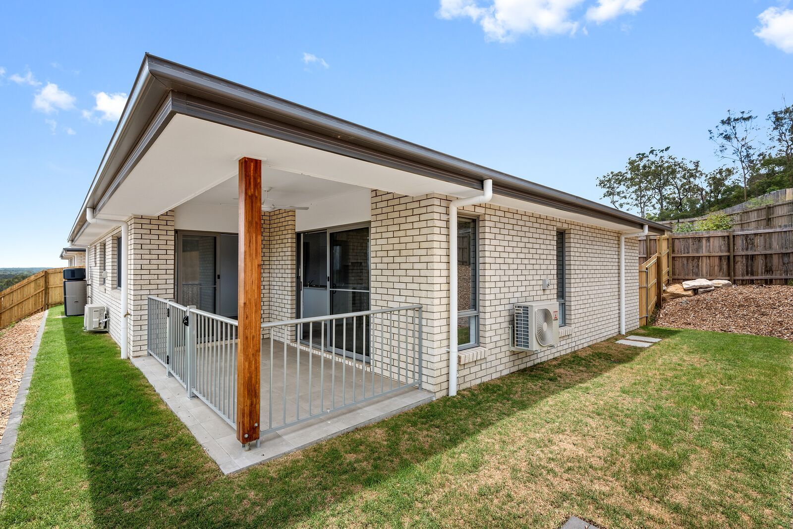 2/17 Savannah Court, Waterford, QLD 4133
