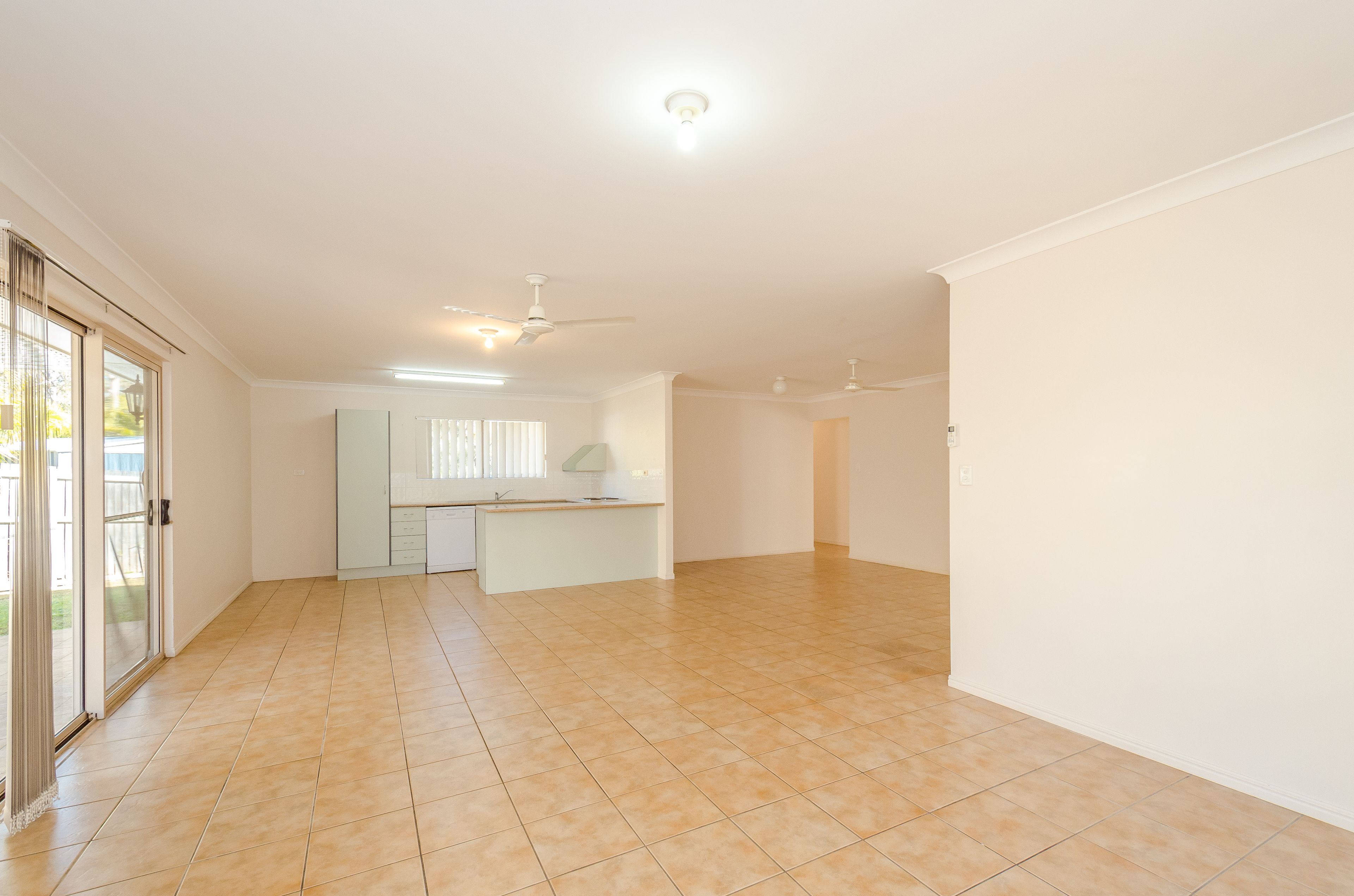 3 Elm Court, Kin Kora, QLD 4680