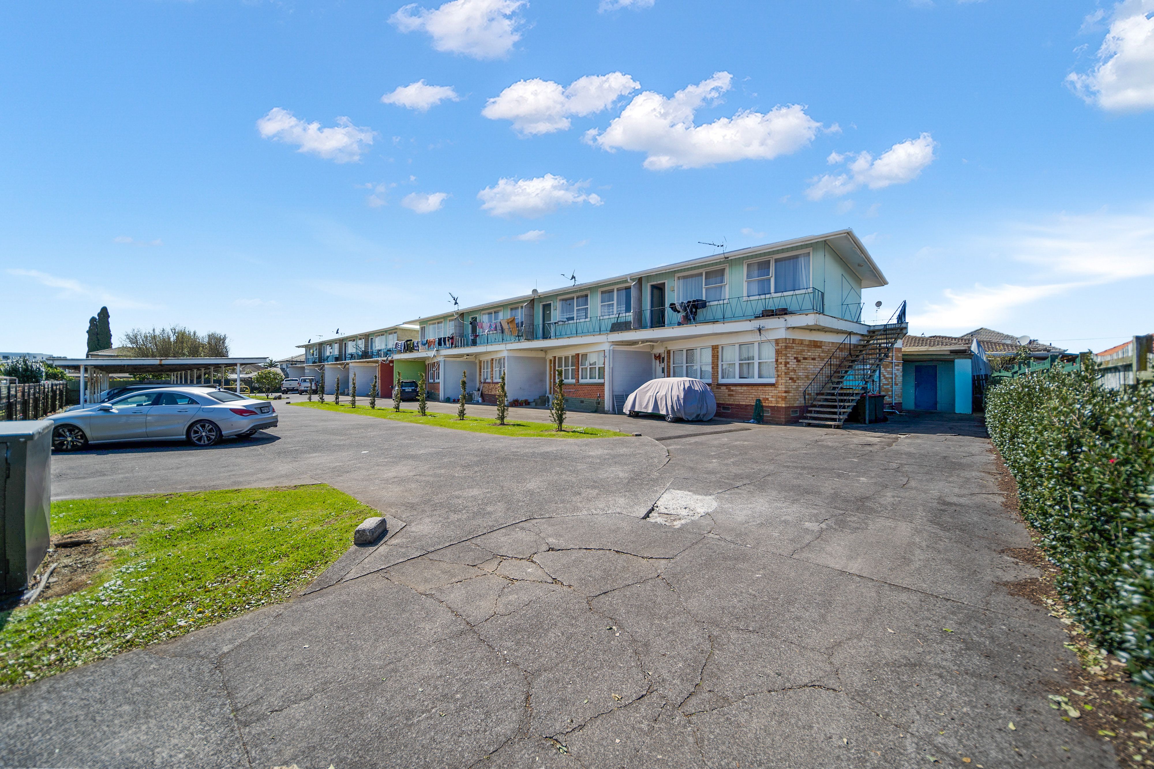 14/243A St George Street, Papatoetoe, Manukau City