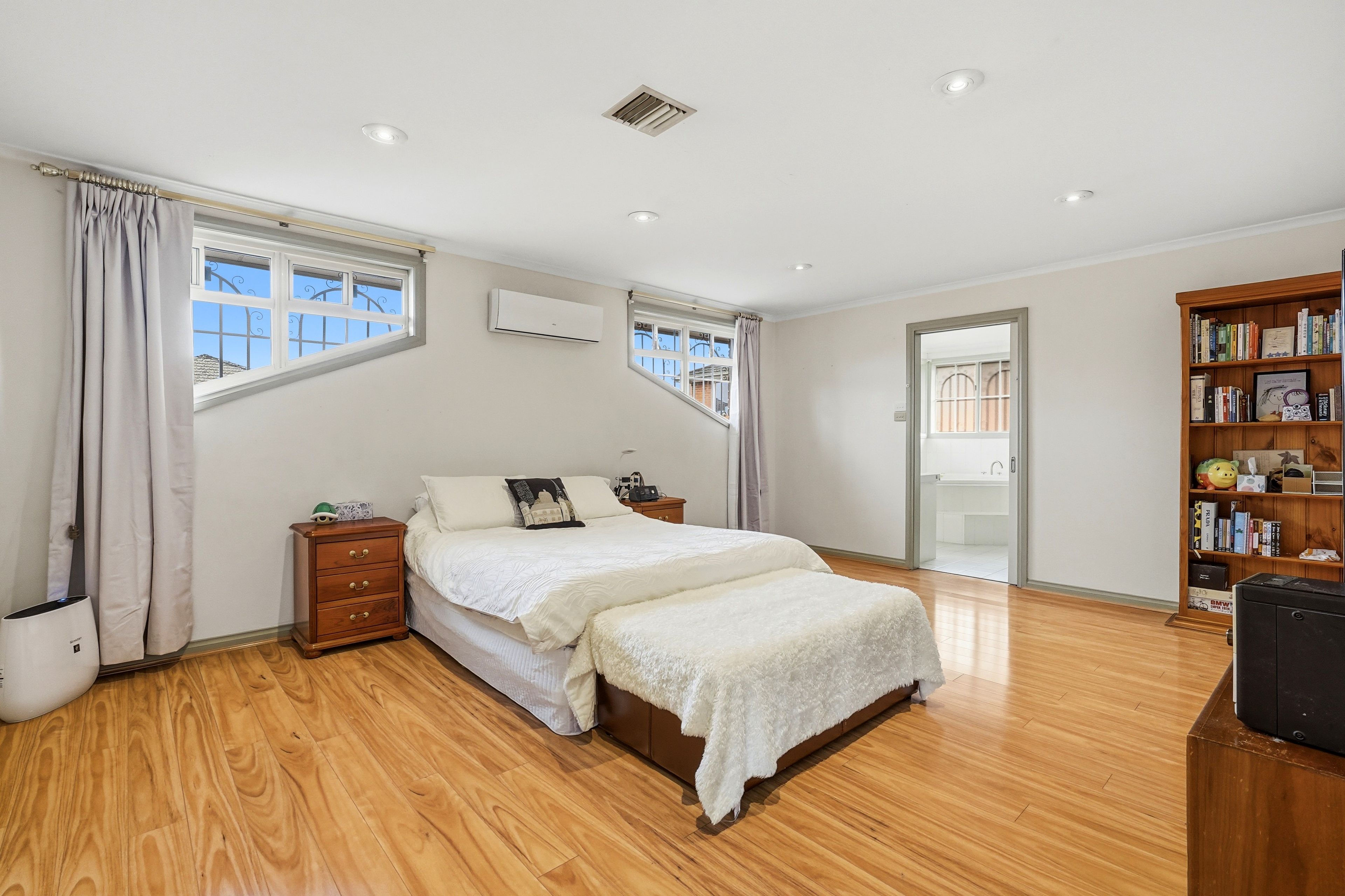 2 Thurston Street — photo 6 of 12