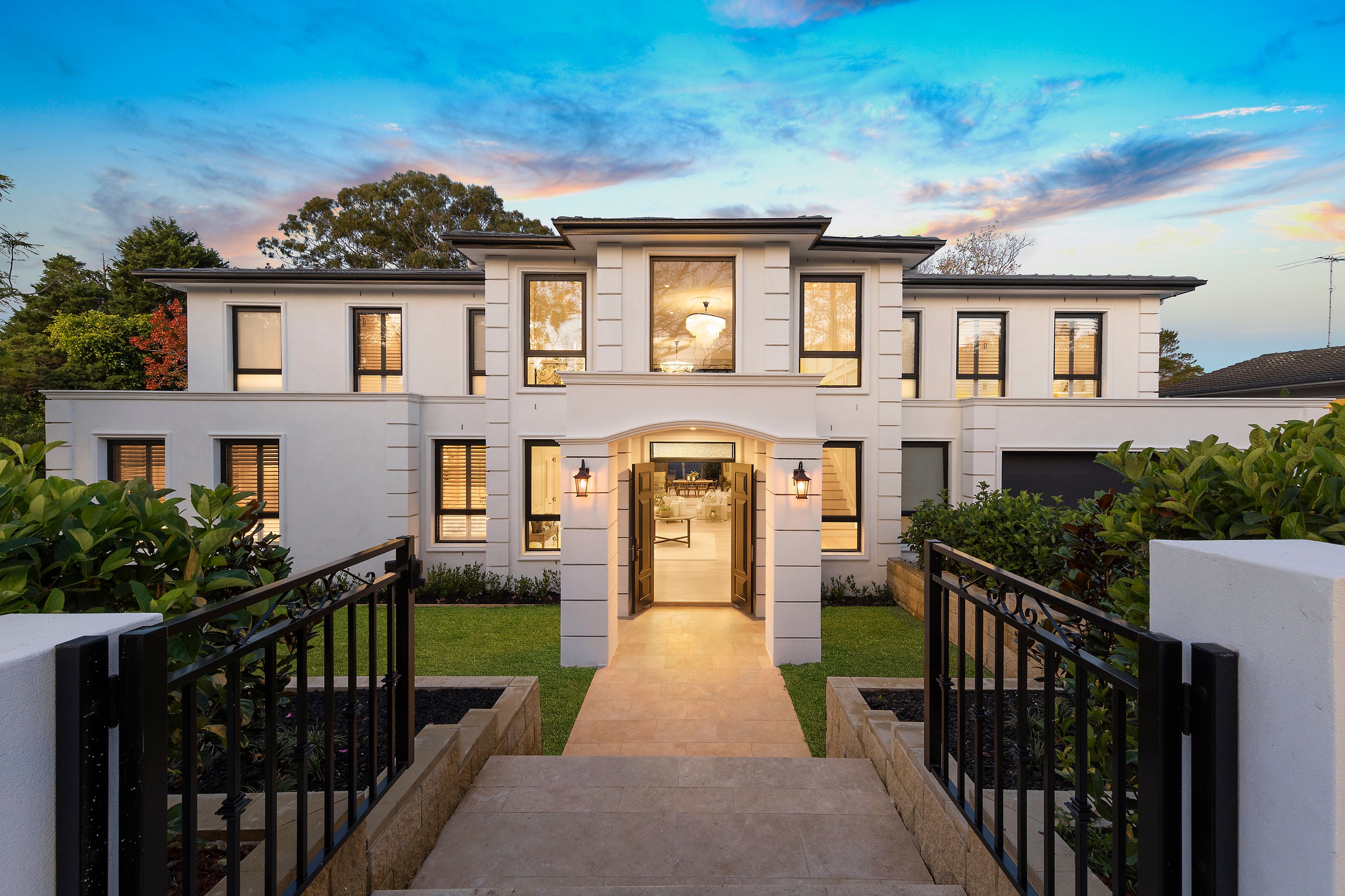 10 Torres Place, St Ives NSW 2075