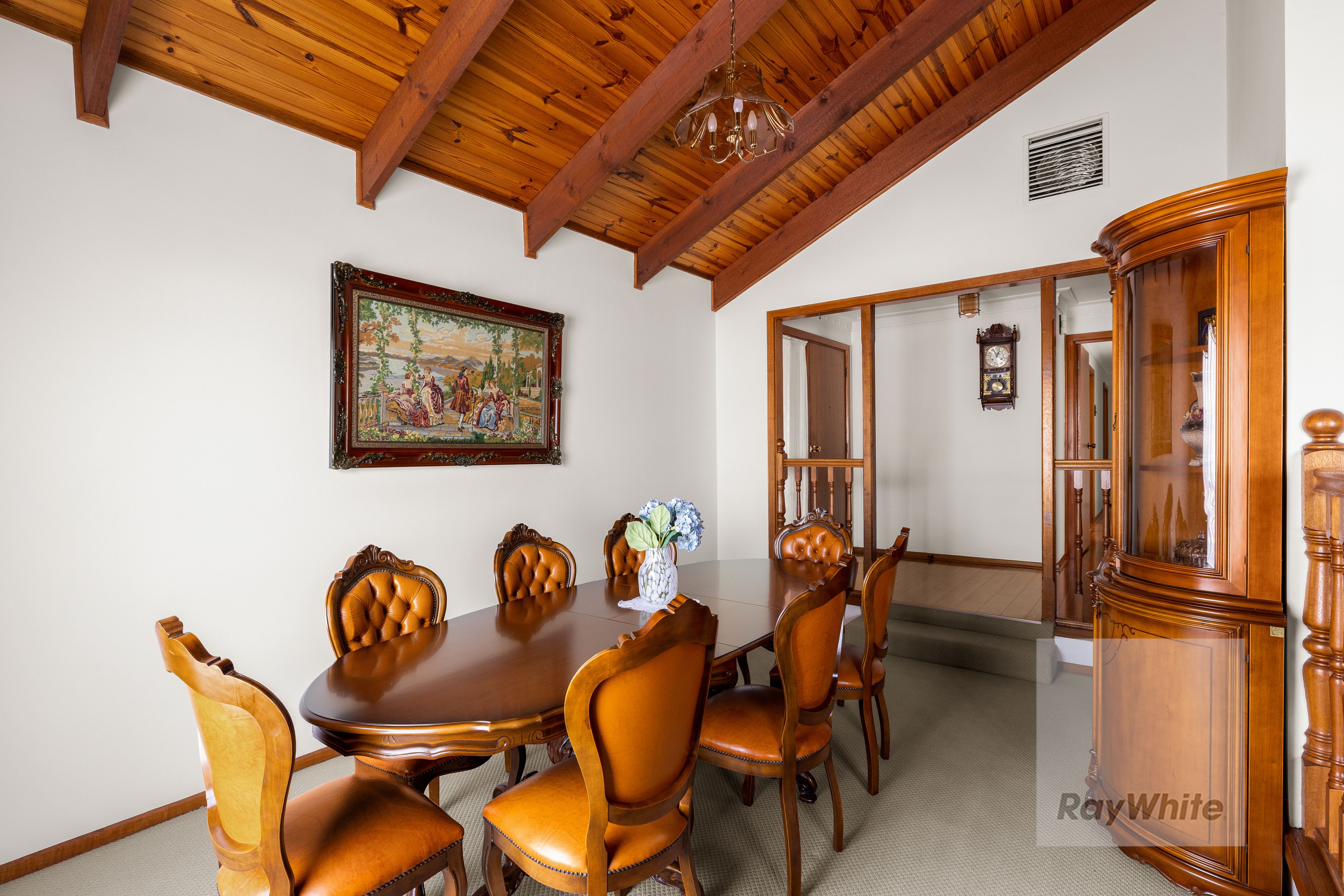 7 Rustic Court — photo 3 of 16