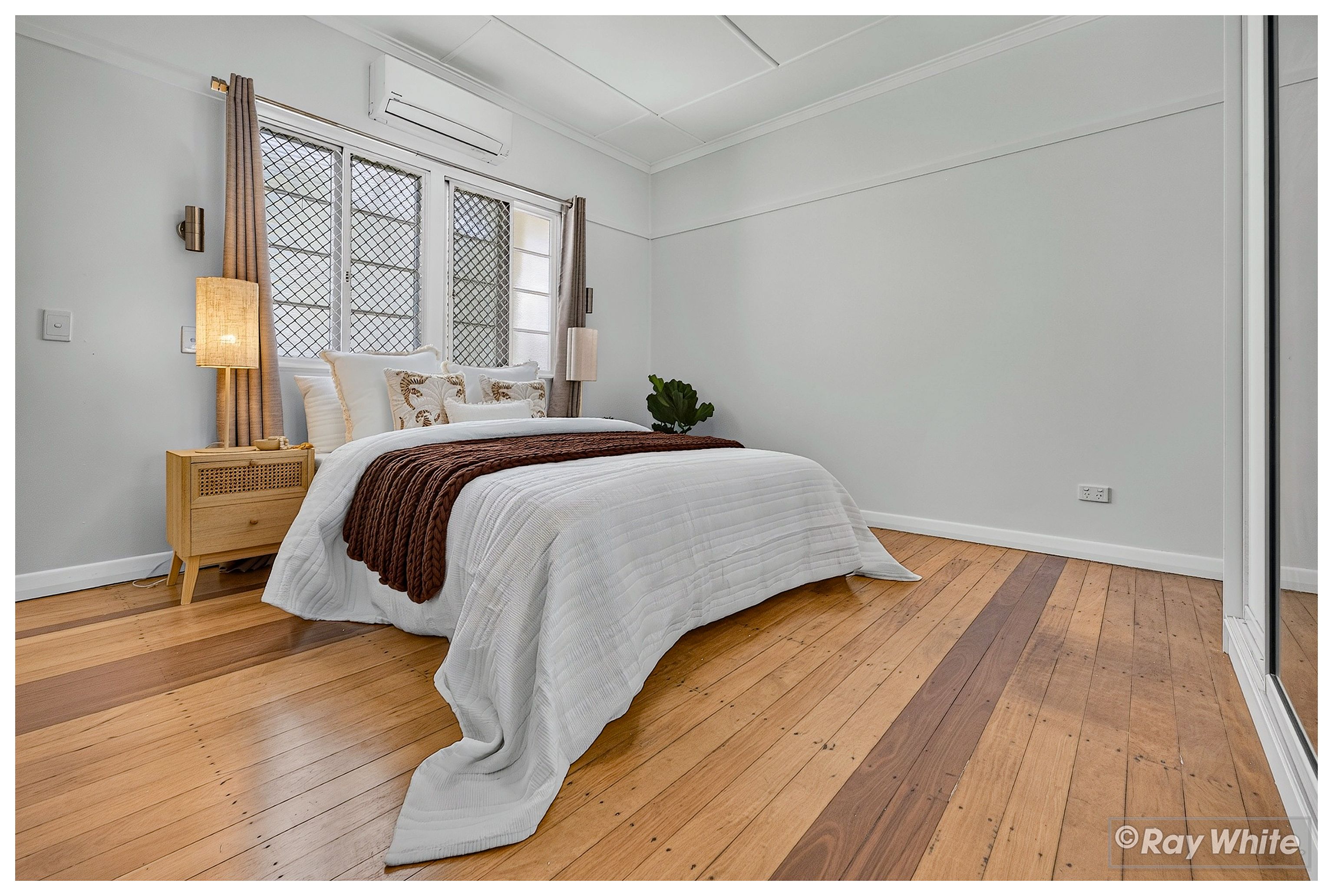 258 Hook Street — photo 10 of 30
