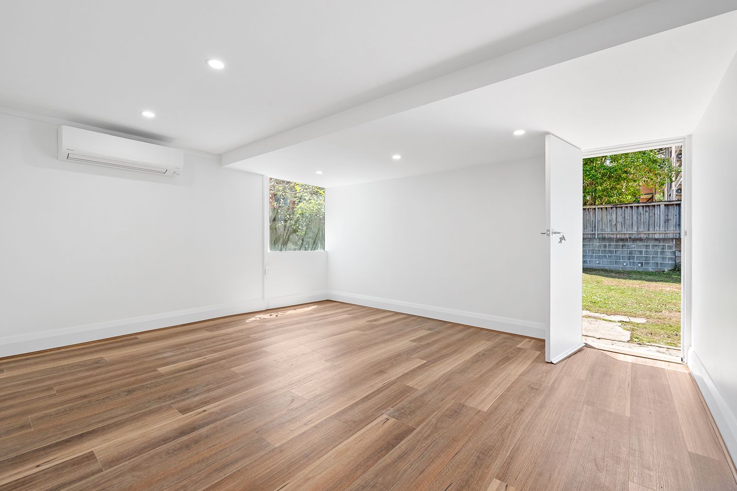 21 Morrison Road — photo 6 of 6