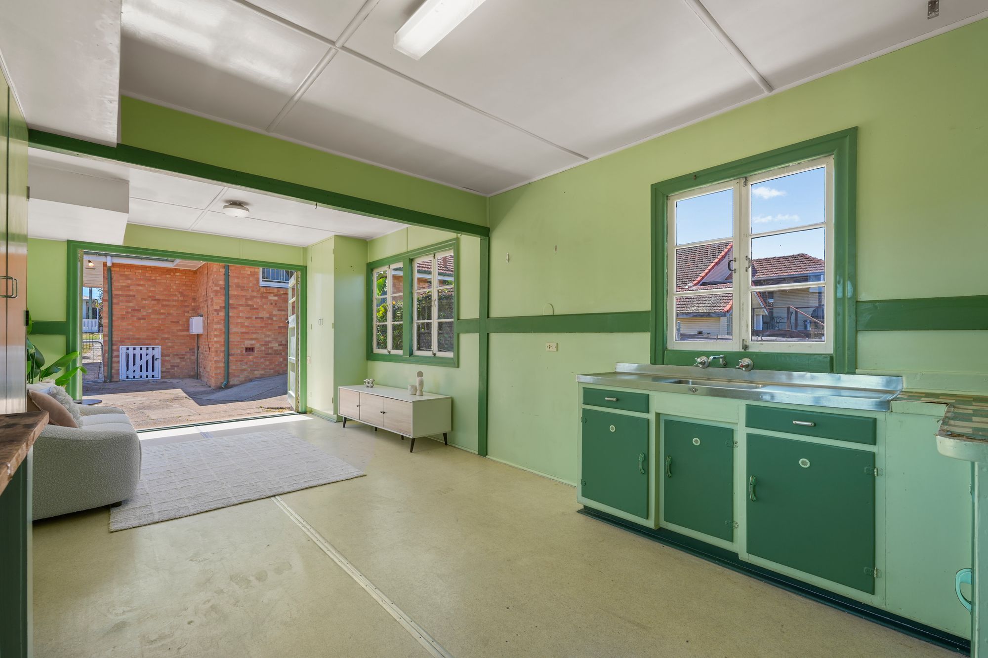 61 Nyleta Street — photo 18 of 24