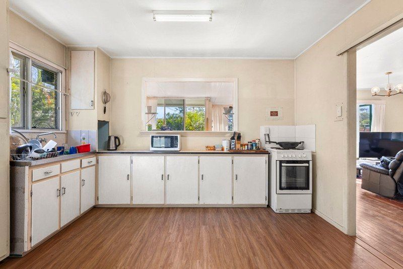 139 Mount Gravatt Capalaba Road — photo 6 of 9