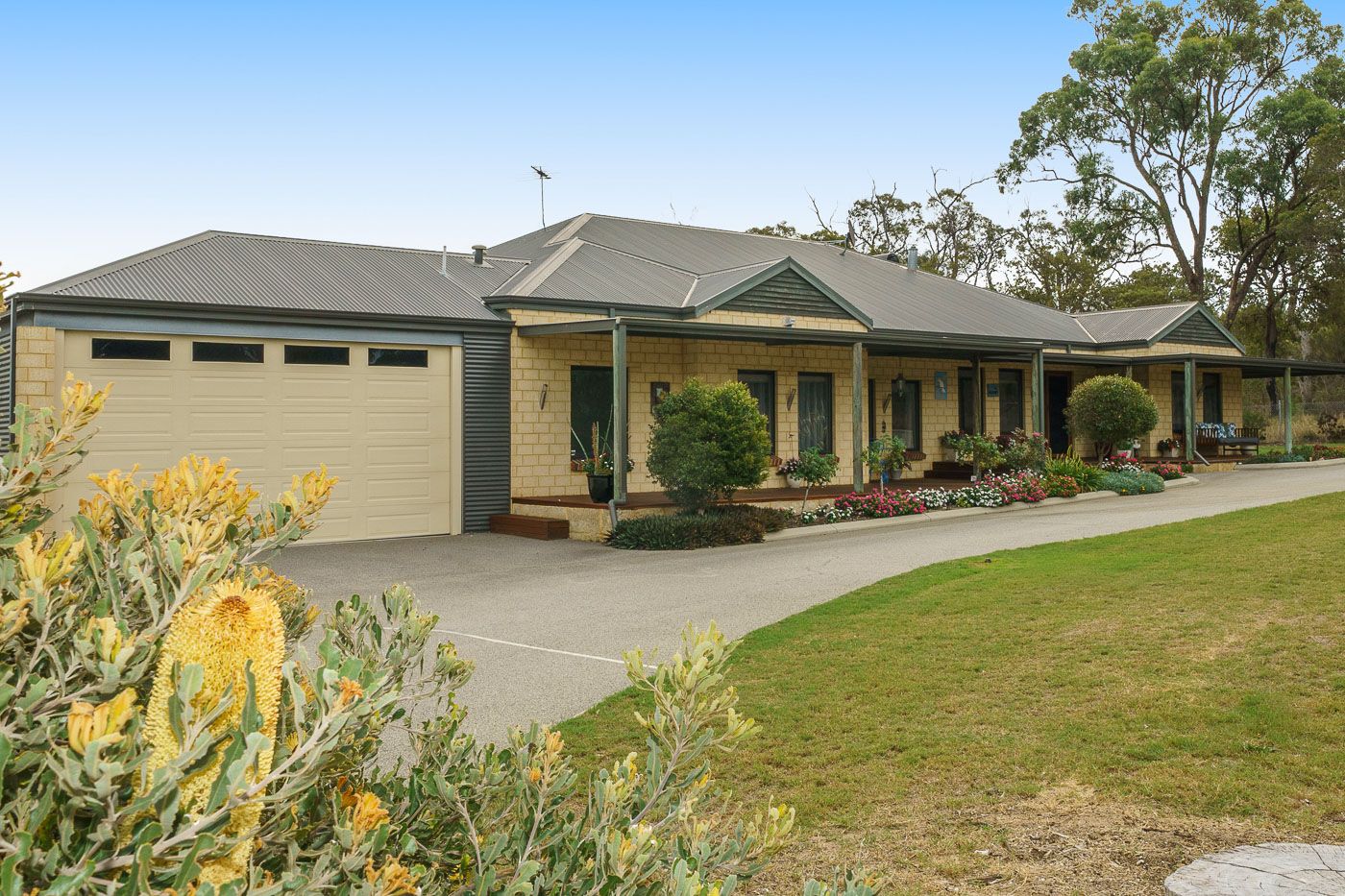 295 Karoborup Road, Carabooda WA 6033