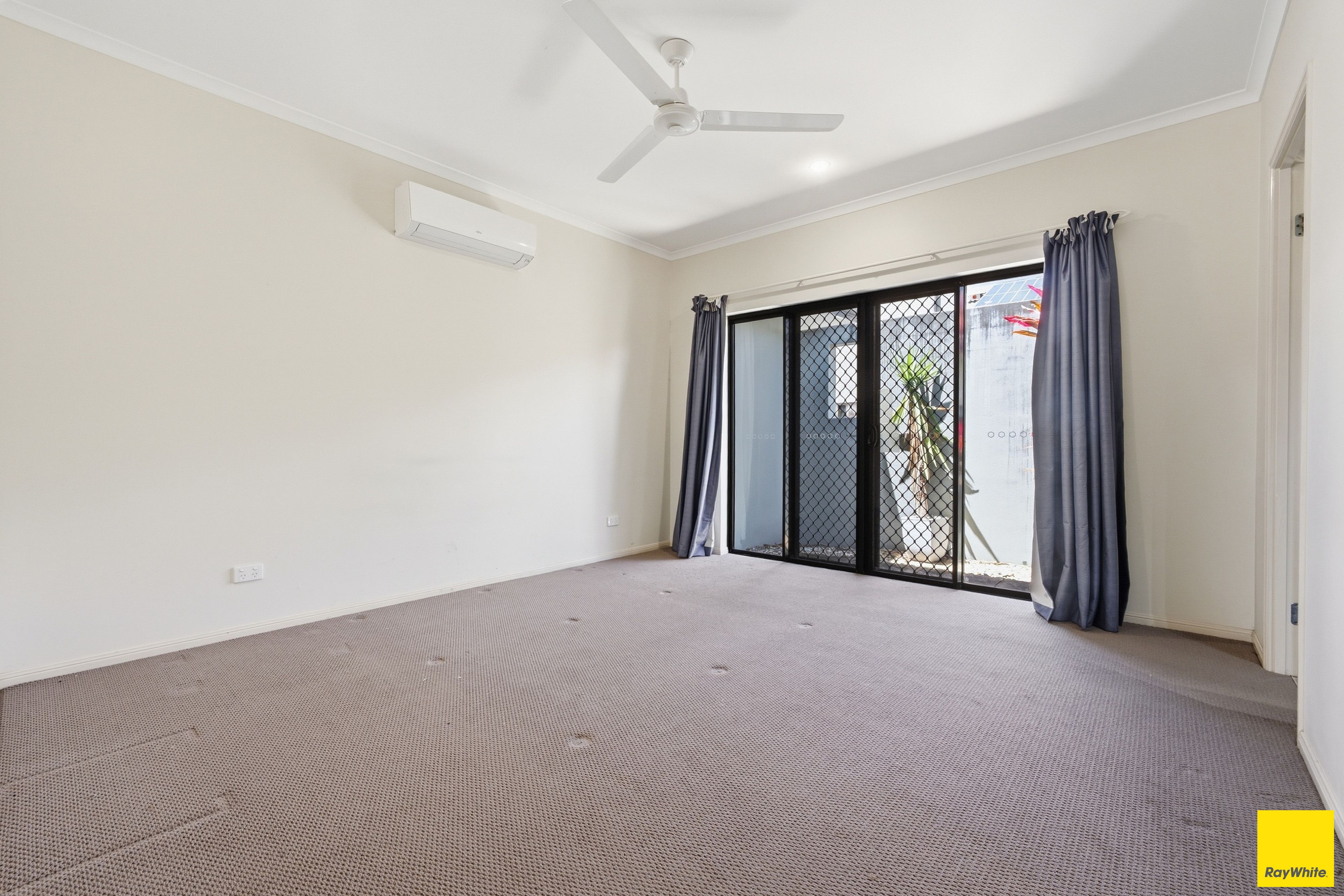 25 Selwyn Circuit — photo 8 of 24