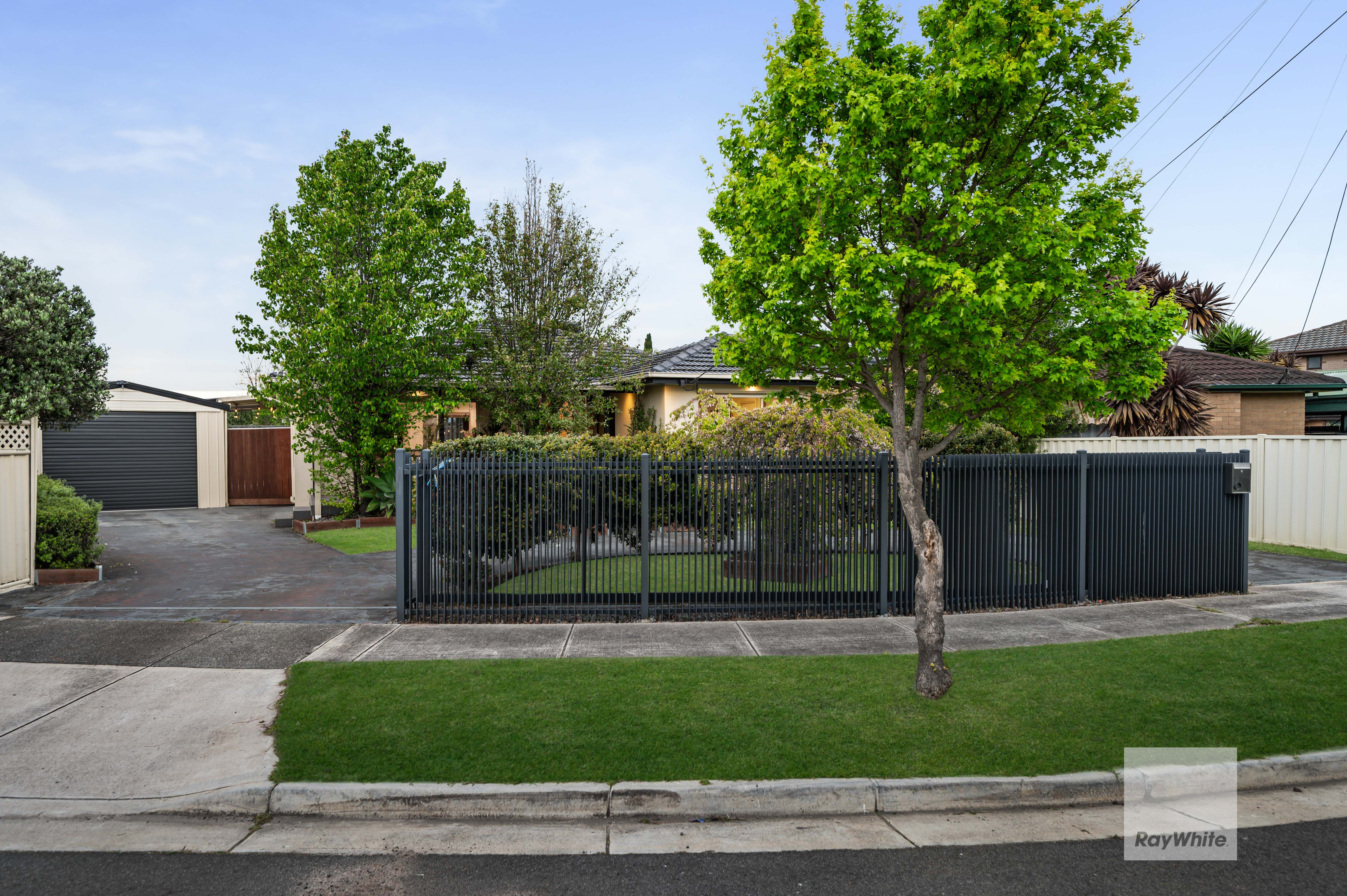 6 Sutton Close — photo from Ray White Gladstone Park