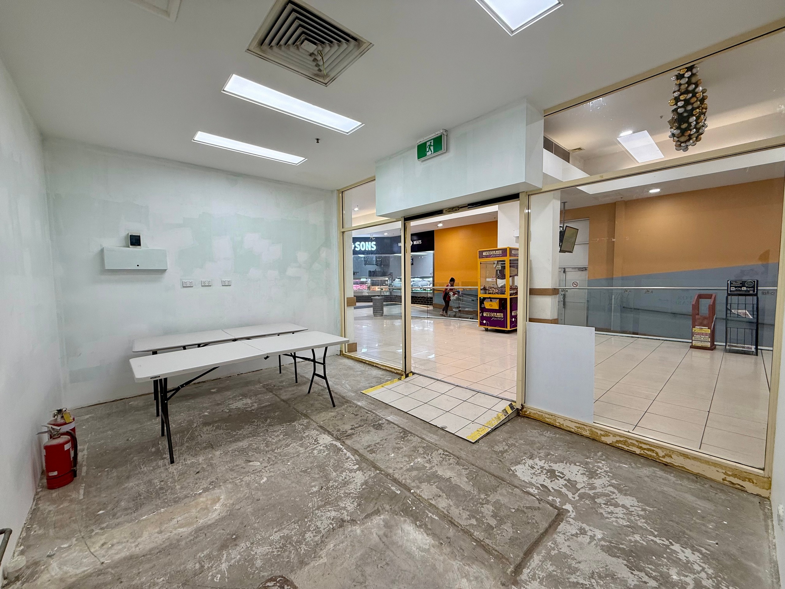 Shop 90/2-24 Wembley Road, Logan Central, QLD 4114