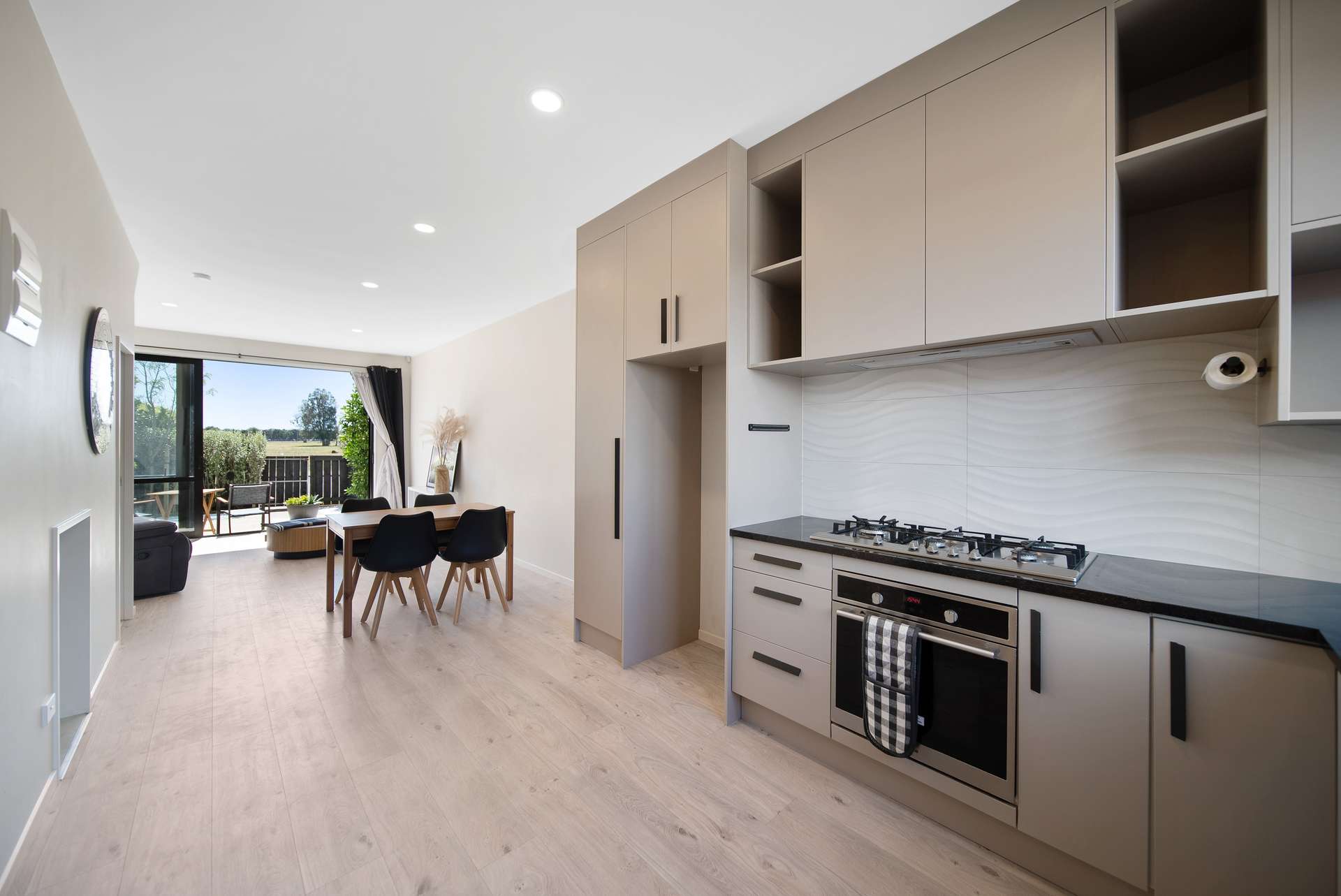 69 Walsh Road photo 5