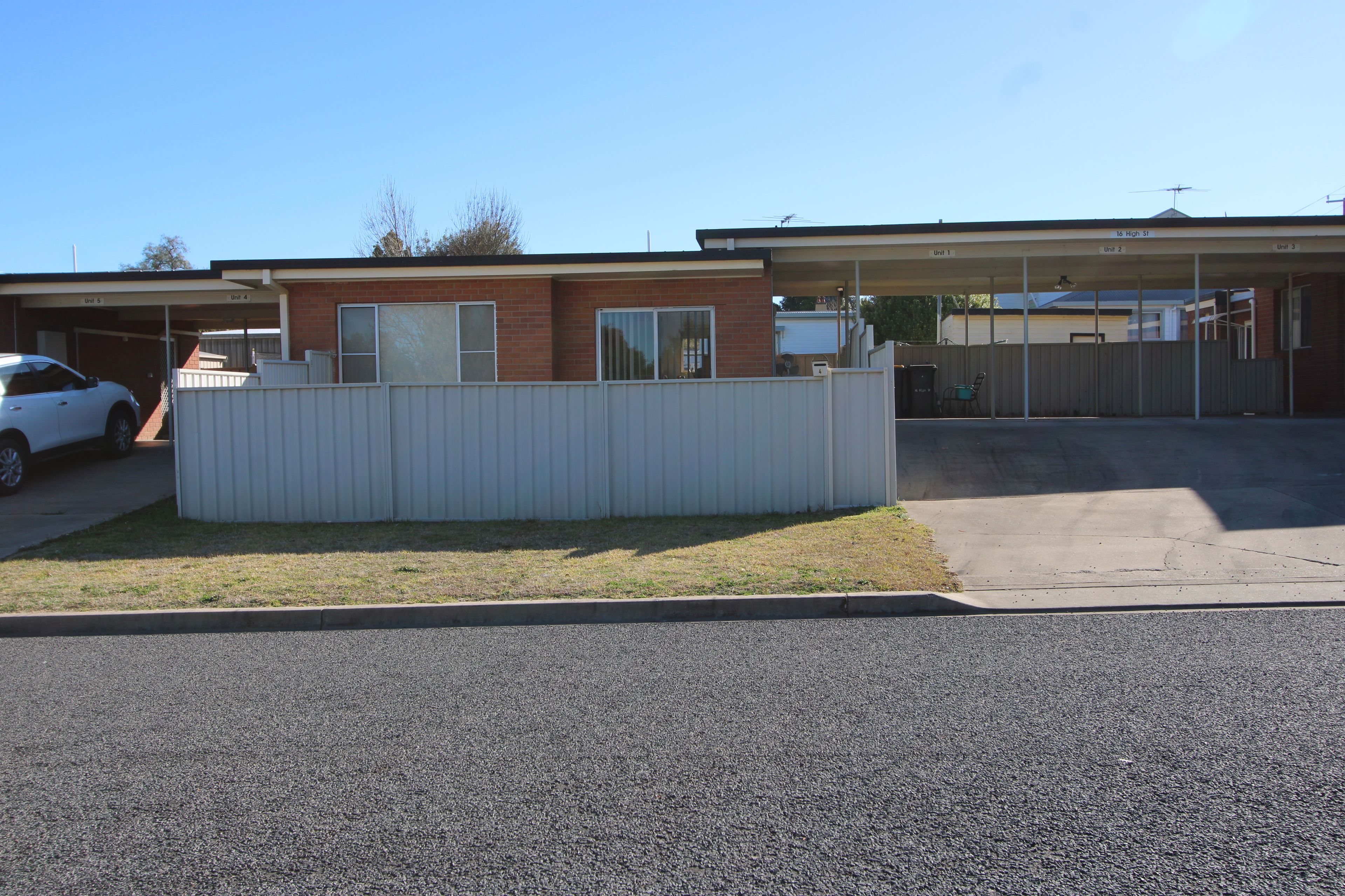 4/16 High Street, Inverell, NSW 2360