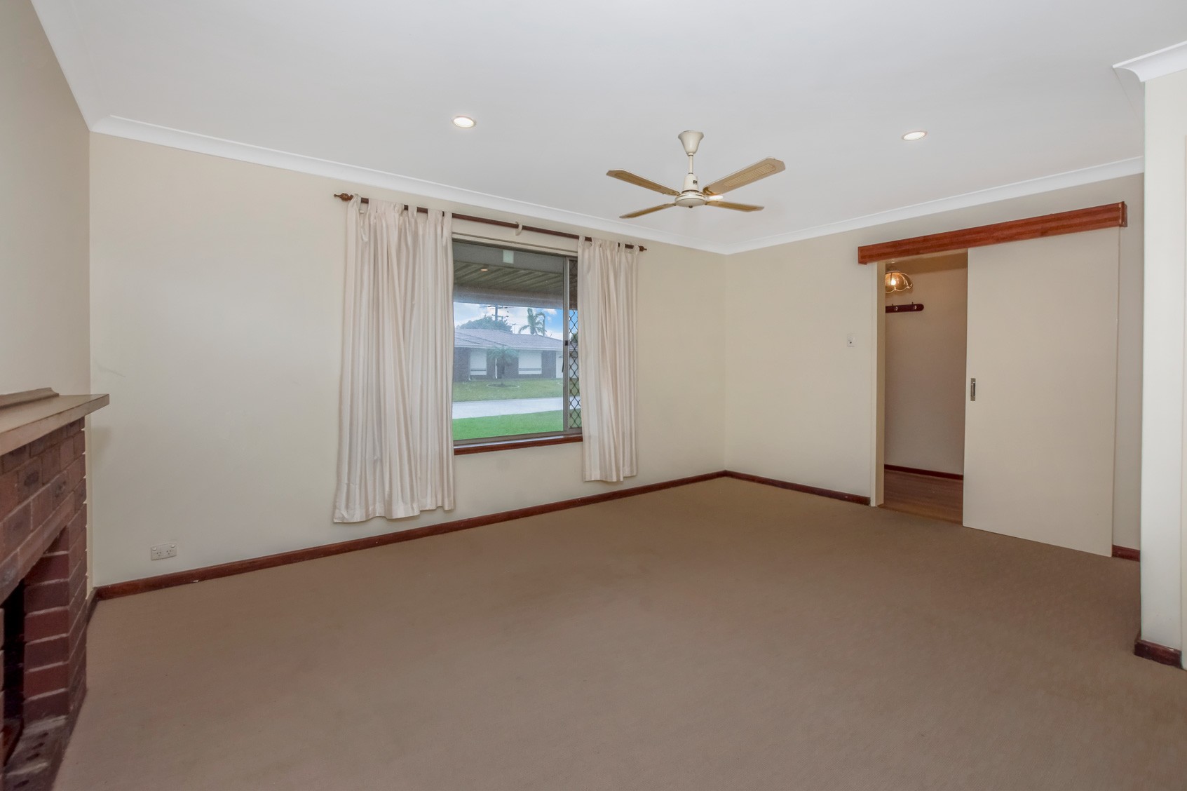 3 Hera Close, Cooloongup, WA 6168