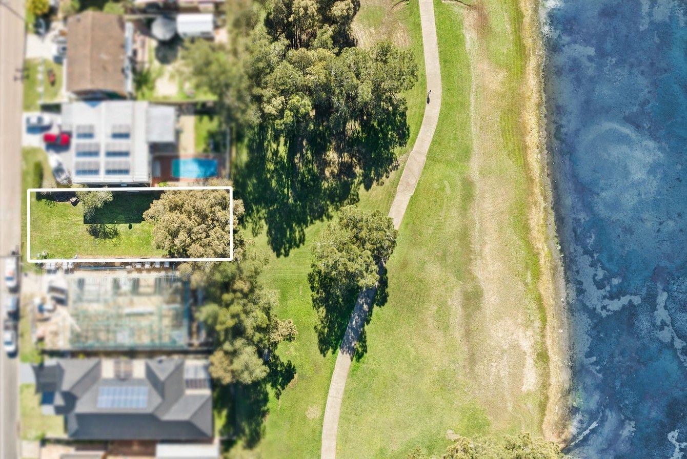 379A Lakedge Avenue, Berkeley Vale, NSW 2261