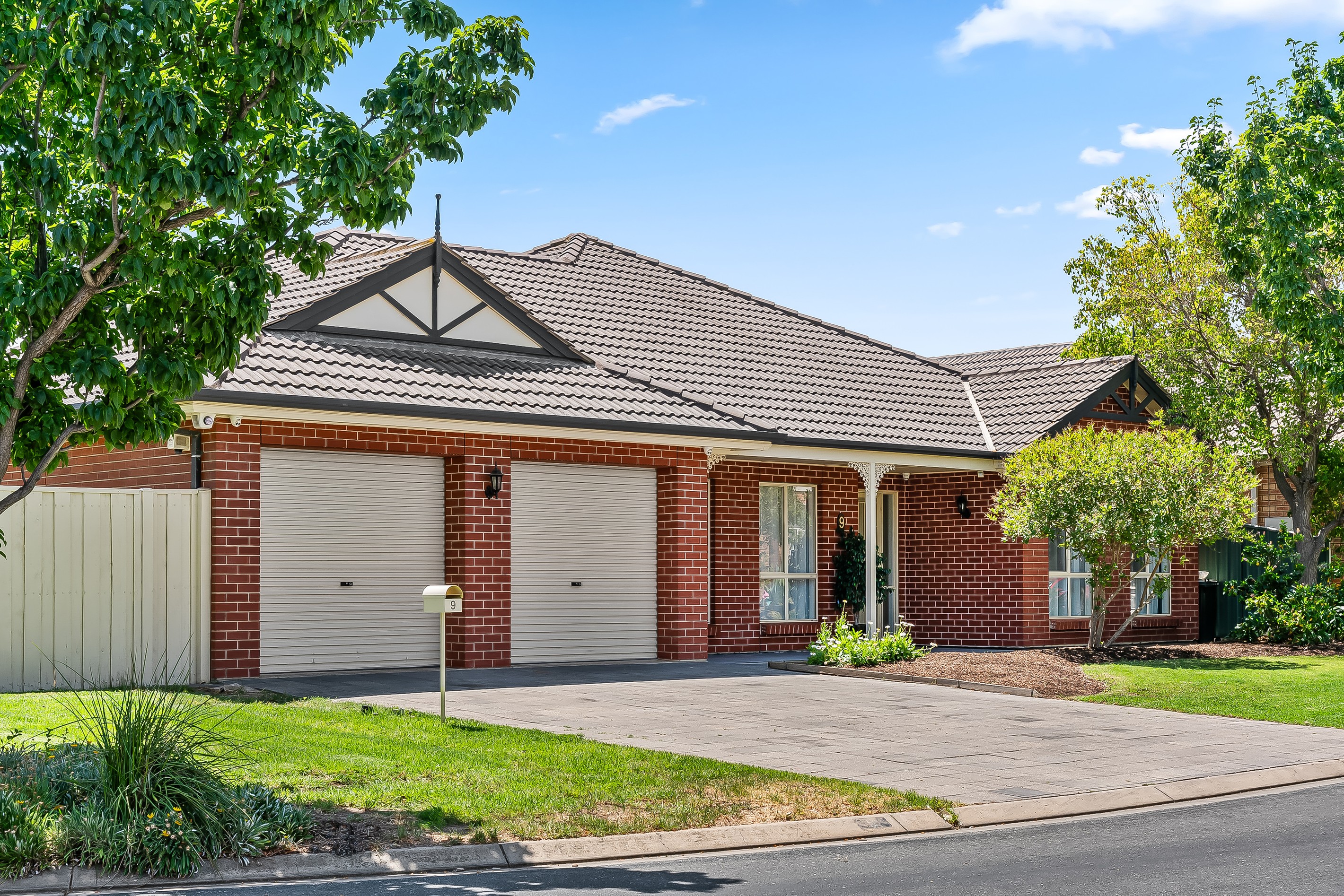 9 Hamilton Place, Mawson Lakes, SA 5095