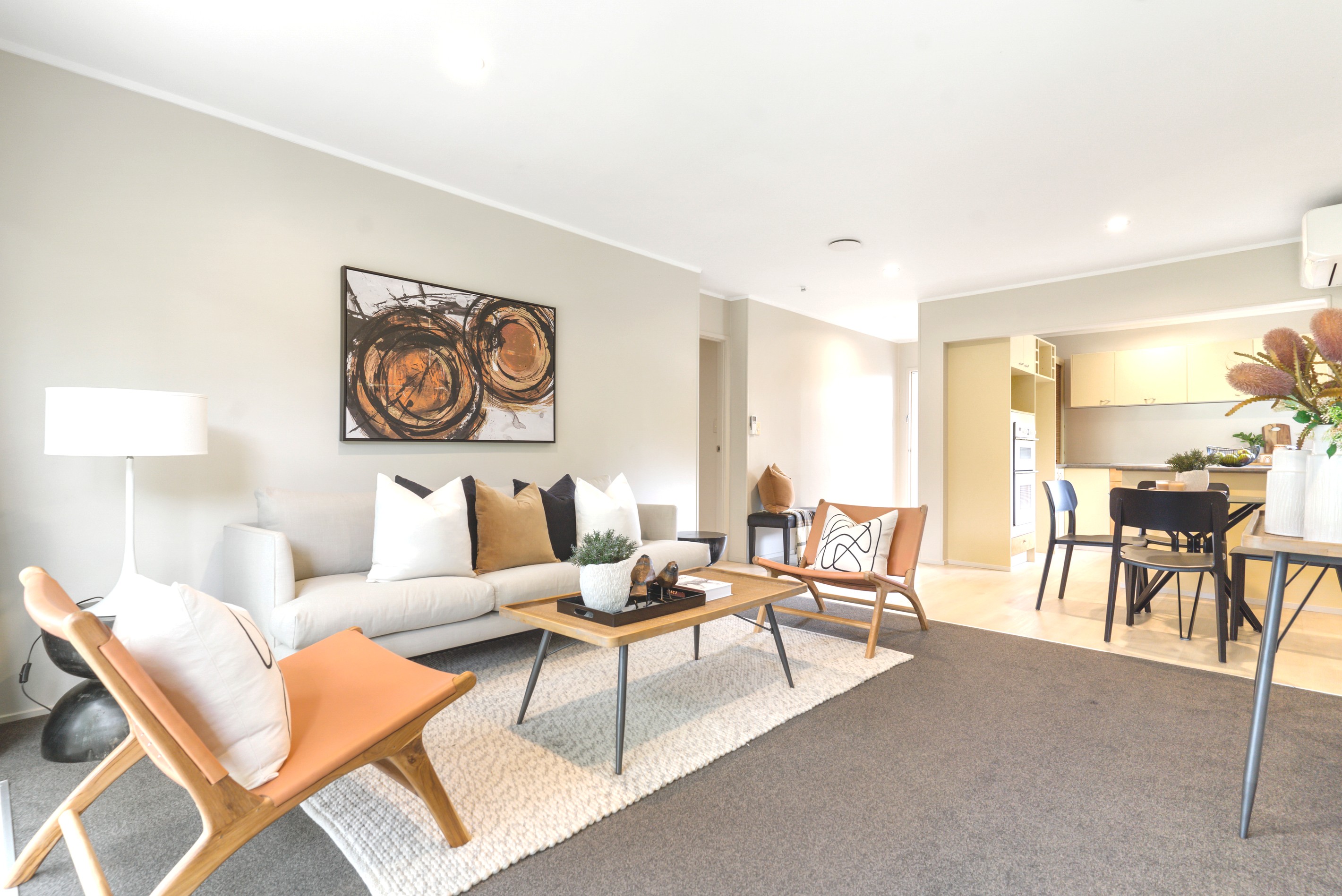 2/21 Birman Close, Half Moon Bay, Manukau City