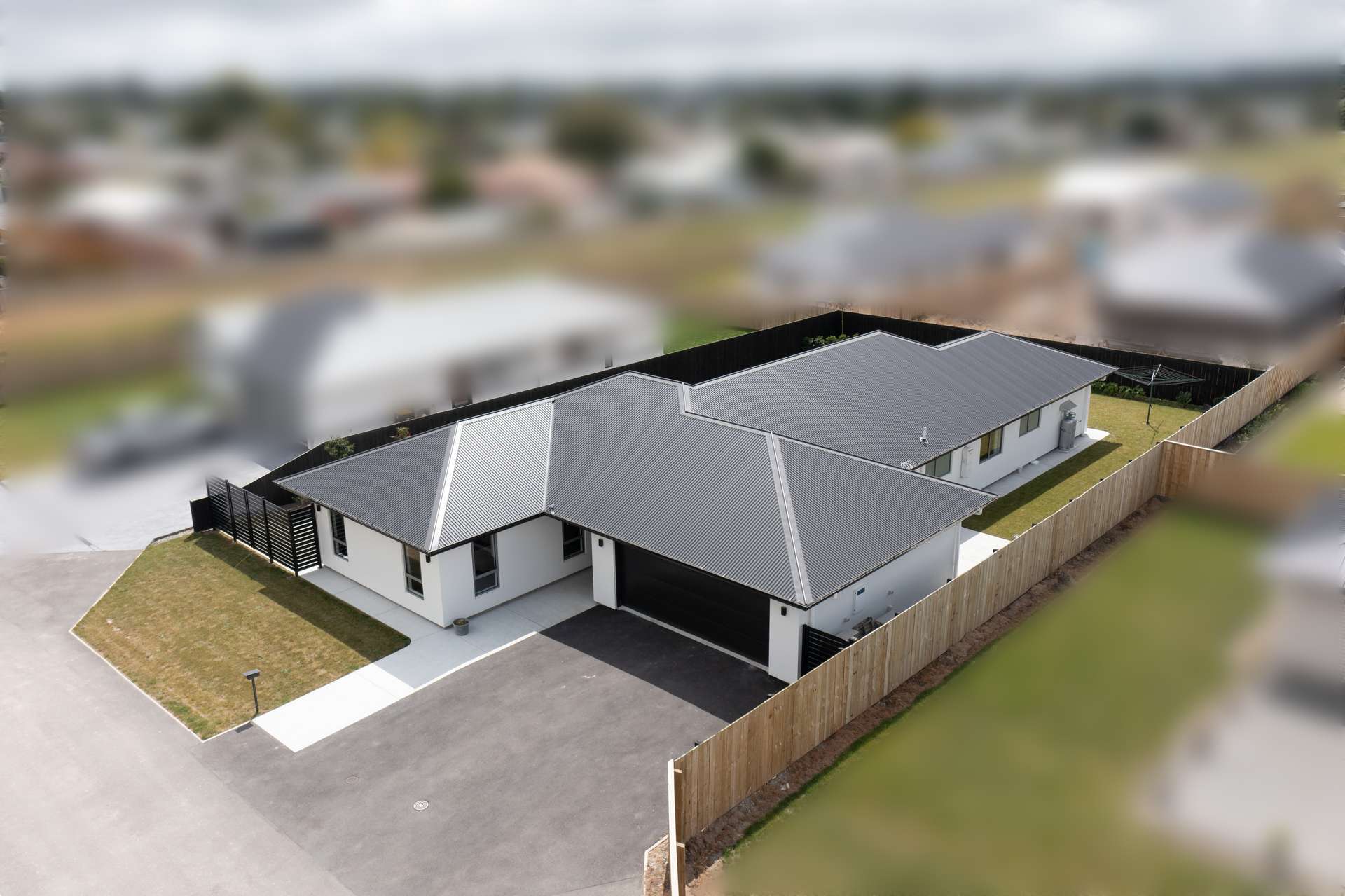 4 Mirren Lane photo 1
