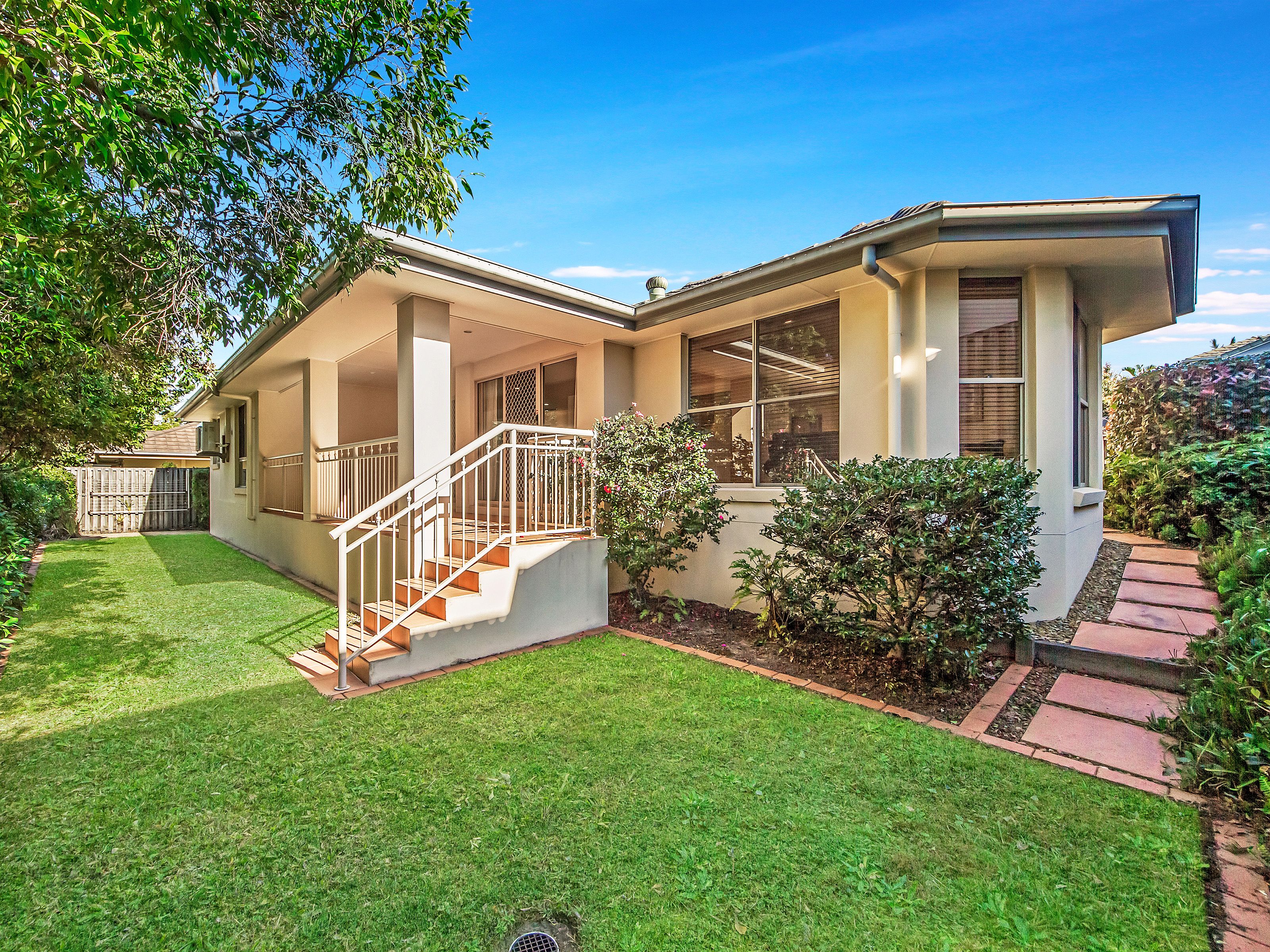 67 Riverwood Drive, Ashmore, QLD 4214
